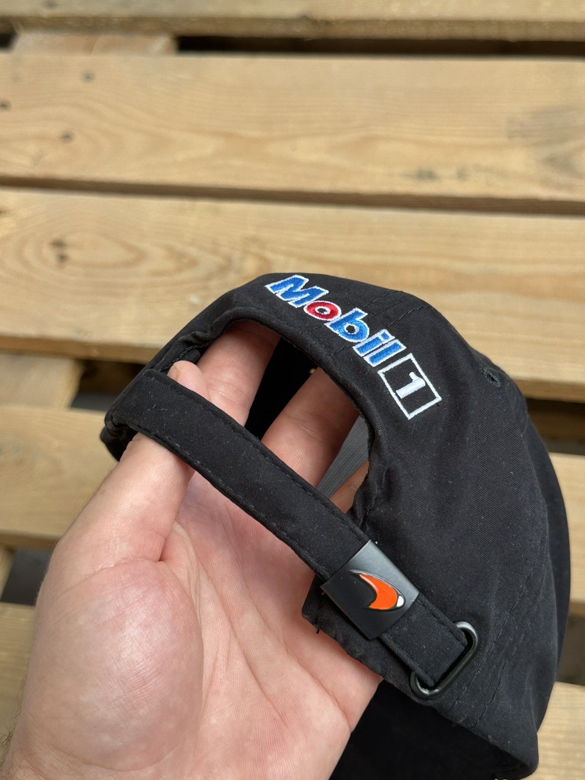 Mercedes-Benz MacLaren Mercedes Team Black Cap Size ONE SIZE - 5 Thumbnail