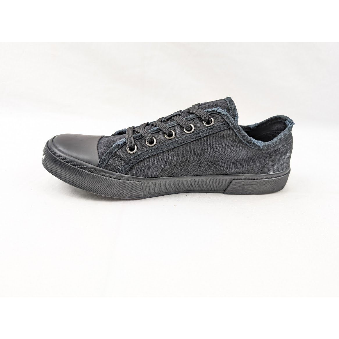 Balenciaga o1rshd1 Low MNC Destroy Paris Low Top Sneakers in Black Size US 9 / EU 42 - 8 Thumbnail