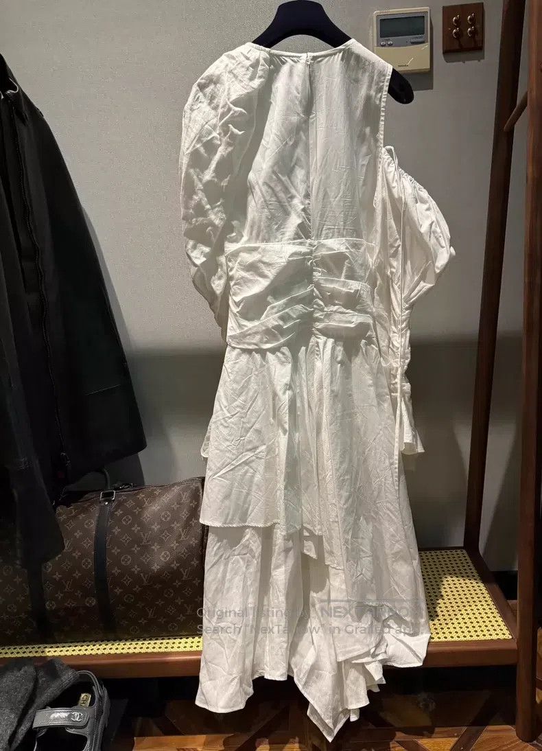 Loewe Loewe White dress Size XS / US 0-2 / IT 36-38 - 2 Thumbnail