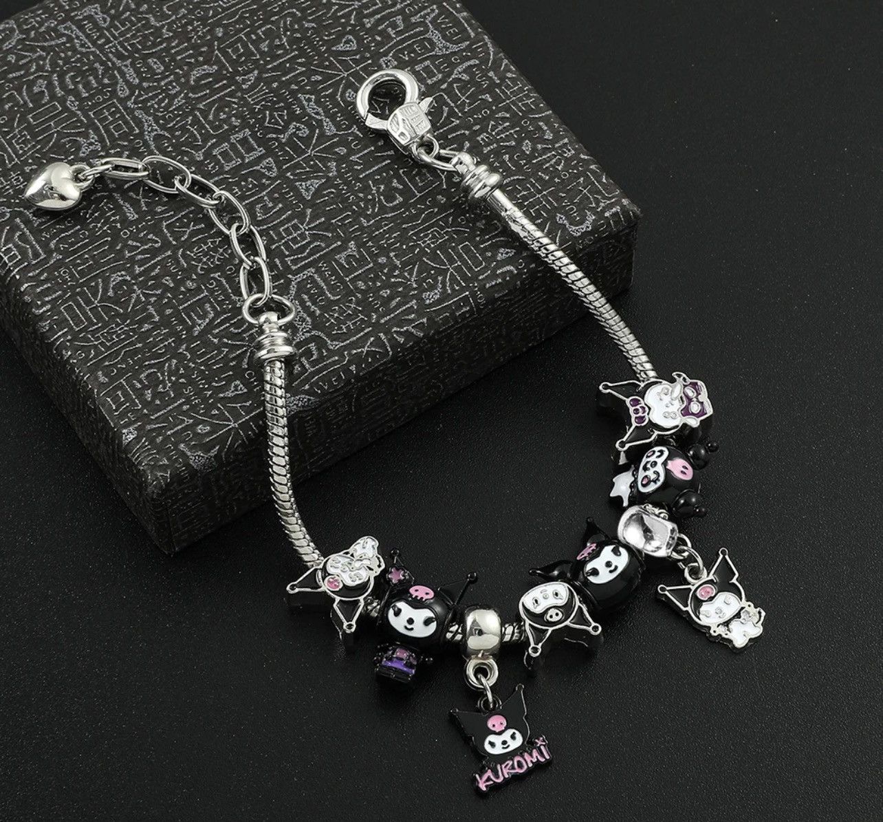 Vintage Bracelet with Cute Anime Cartoon Design Size ONE SIZE - 5 Thumbnail