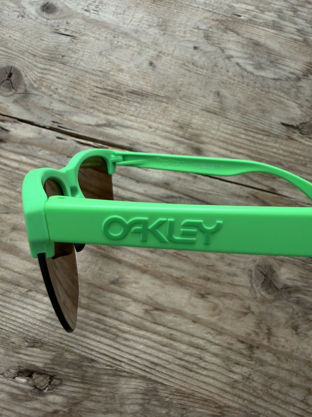 Oakley New Oakley x Staple Frogskins Sunglasses ROYGBIV Limited 24k Size ONE SIZE - 8 Thumbnail