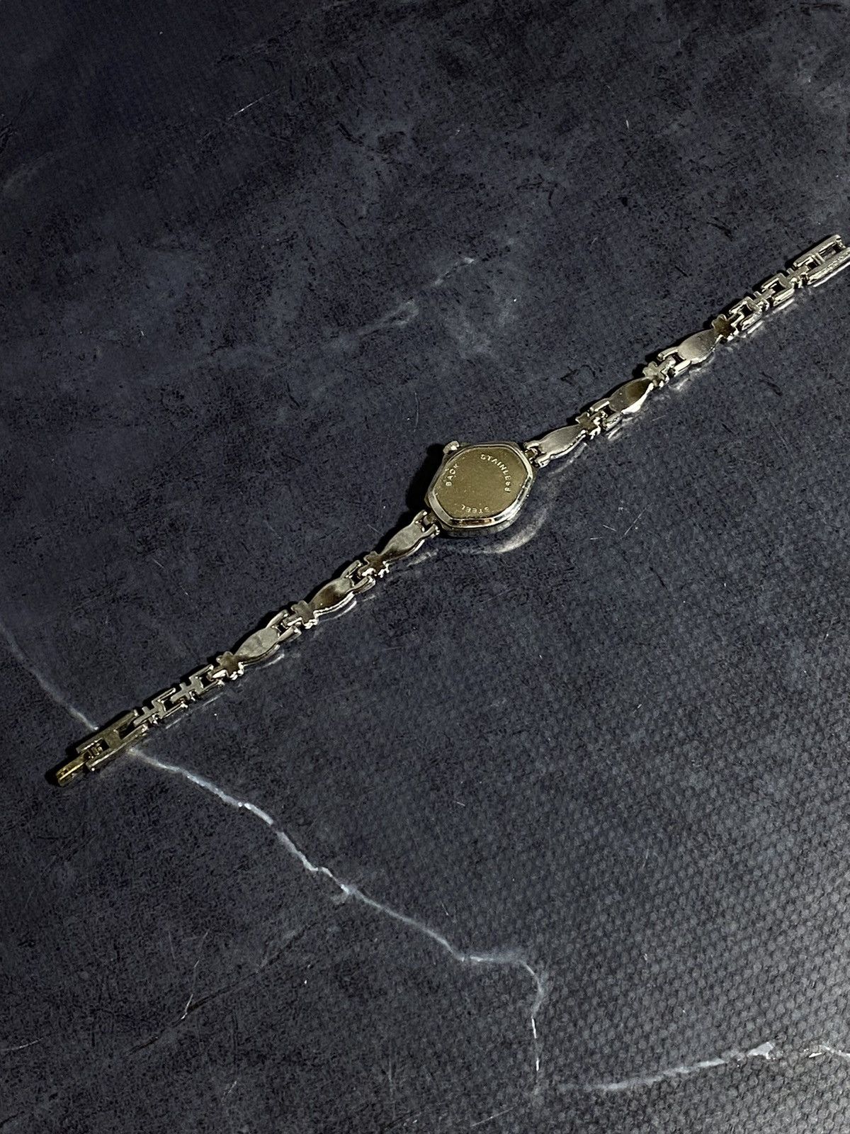 Japanese Brand Vintage Elegant Silver Bracelet Watch – Japanese Brand Size ONE SIZE - 5 Thumbnail