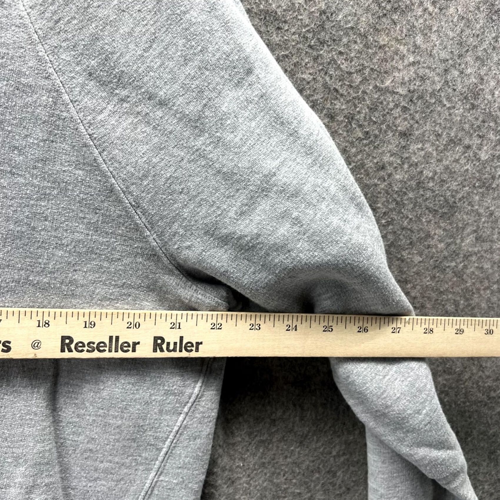 Champion VINTAGE Champion Sweater Men Large Hoodie Jacket Gray White Pullover Size US L / EU 52-54 / 3 - 3 Thumbnail