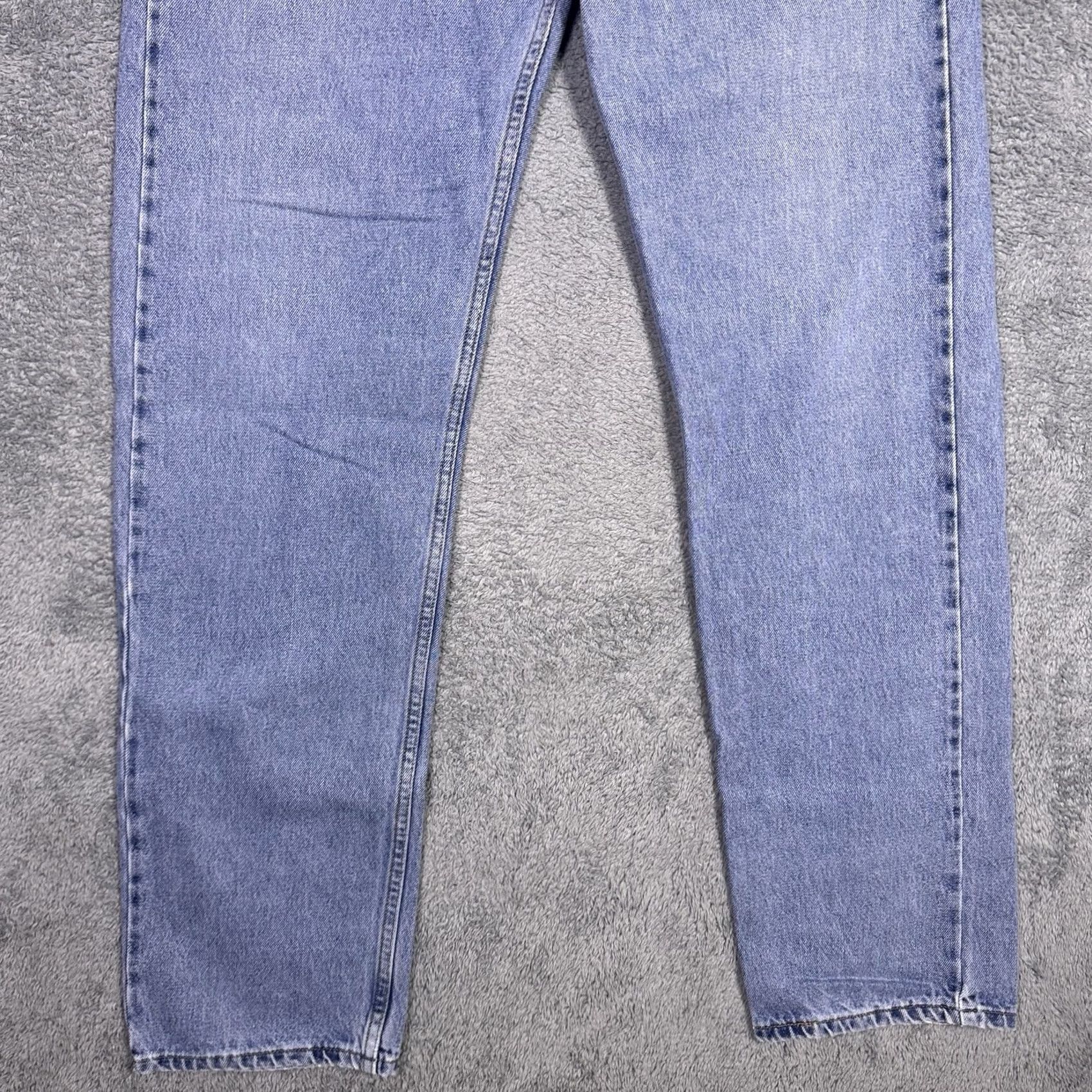 Levi's VINTAGE Levi's 505 Jeans Mens 36x36 Straight Lightwash 90s Paper Tag Bat Wing Y2K Size US 36 / EU 52 - 2 Thumbnail