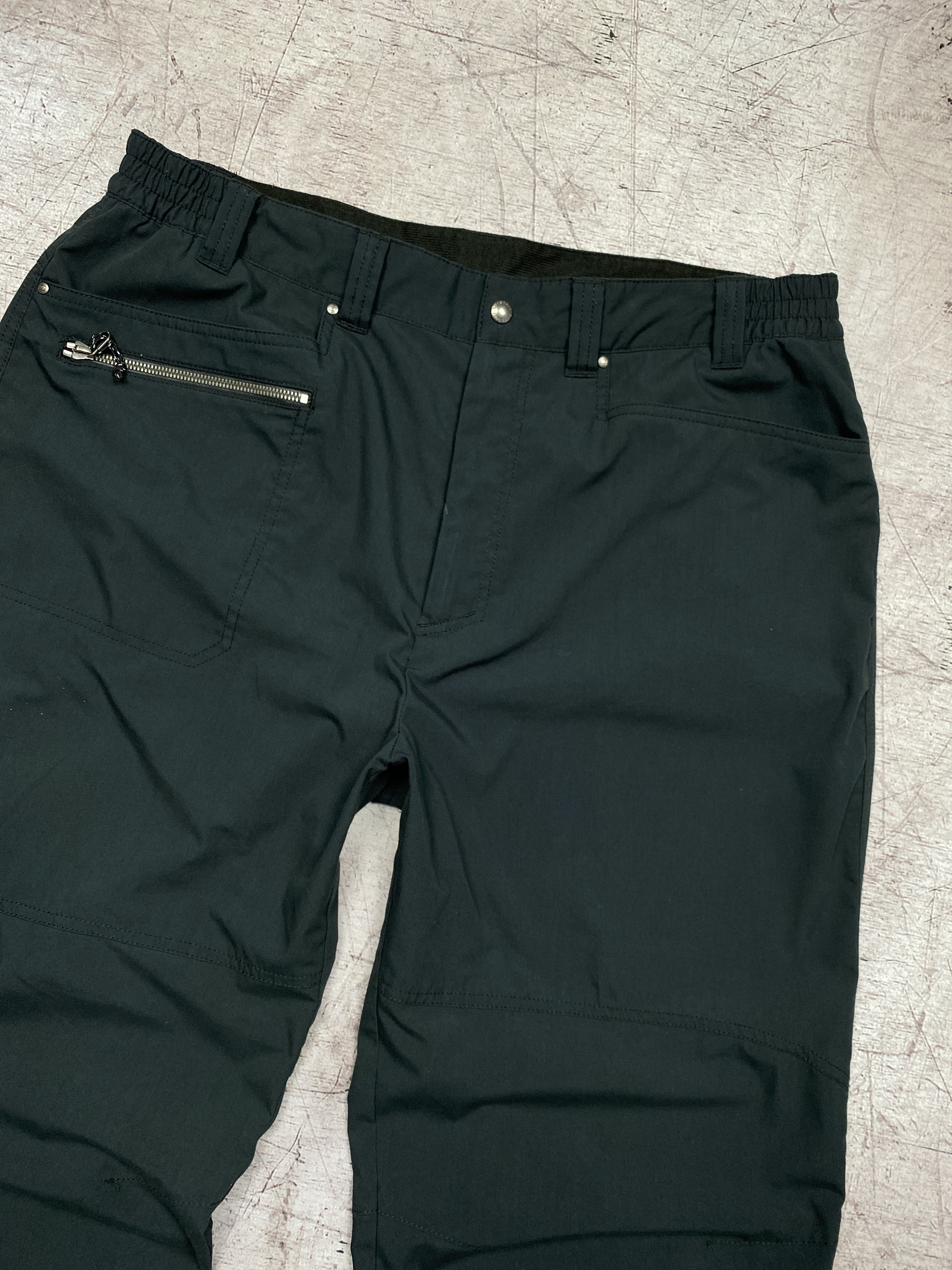 Berghaus Berghaus Vintage Mens Outdoor Cargo Pants Shorts Size US 38 / EU 54 - 2 Thumbnail