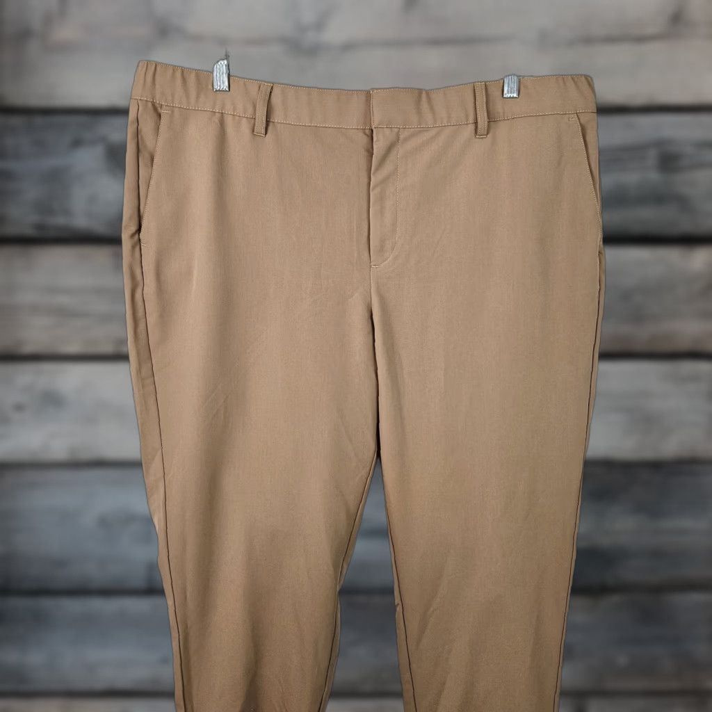 Torrid Torrid Women's Relaxed Taper City Twill Pant Sz 20R Camel Size 42" / US 20 - 1 Thumbnail