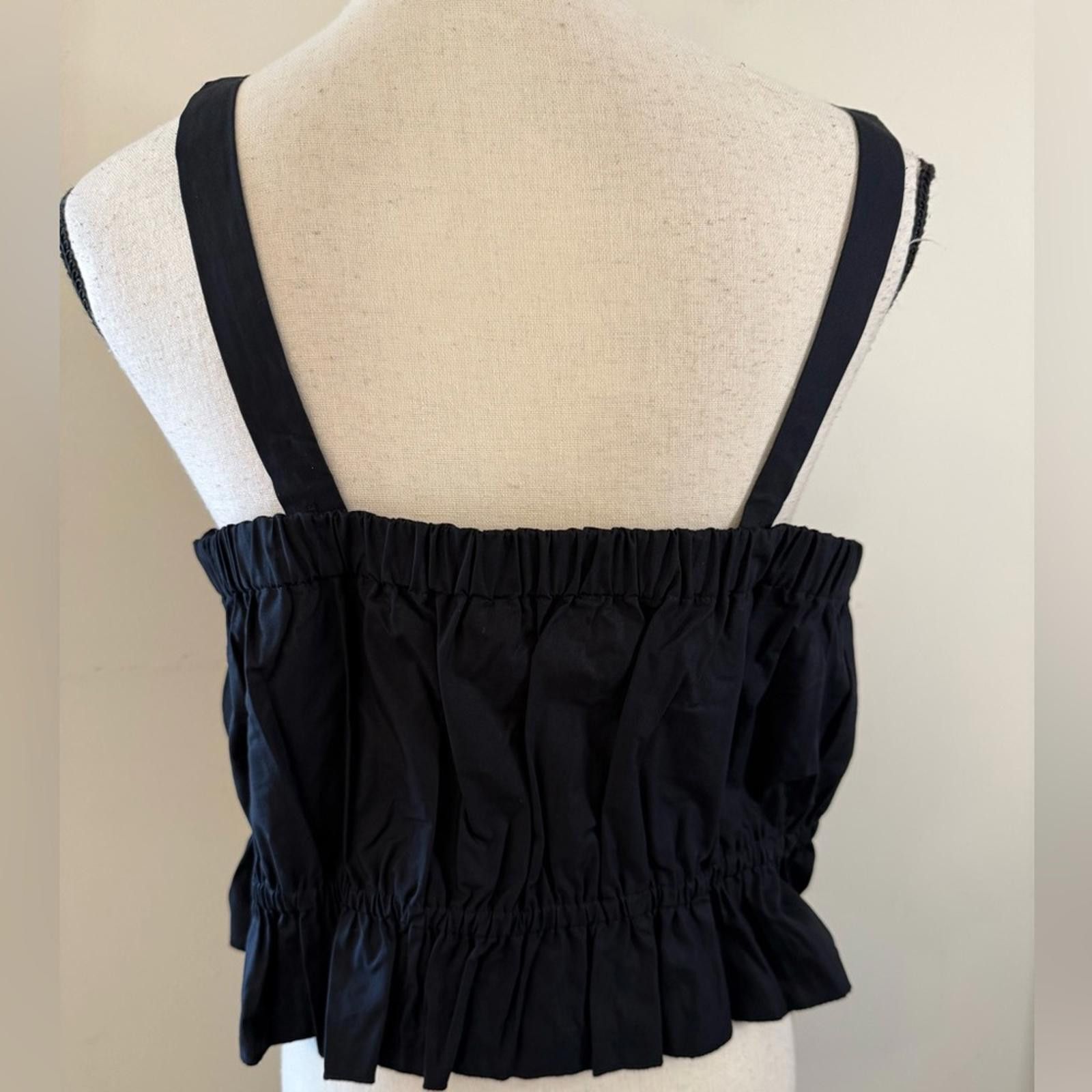 Banana Republic Banana Republic Factory black crop top ruffled SZ LG Size L / US 10 / IT 46 - 3 Thumbnail