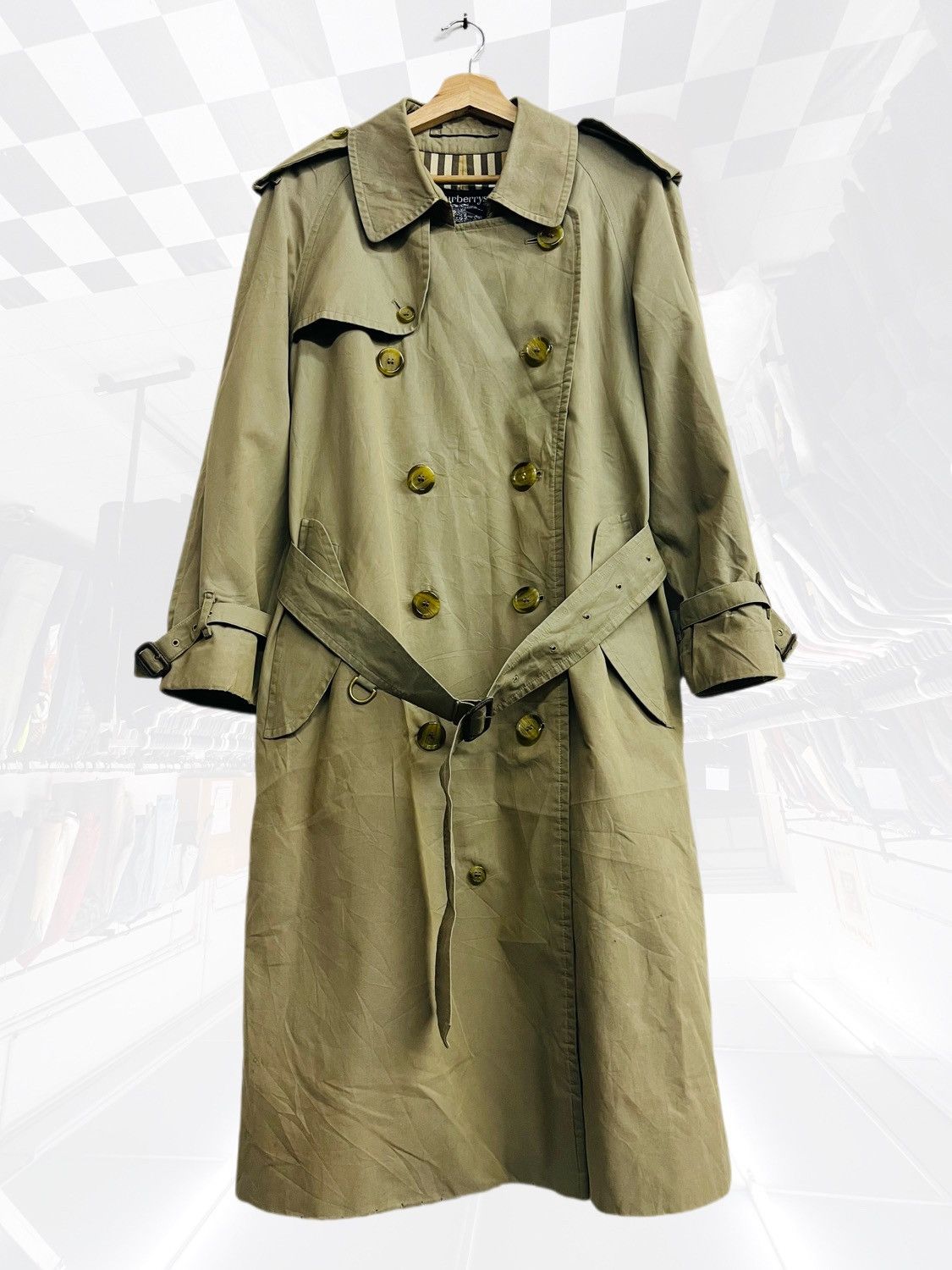 Burberry VINTAGE BURBERRY NOVA CHECK TRENCH COAT Size US S / EU 44-46 / 1 - 1 Thumbnail