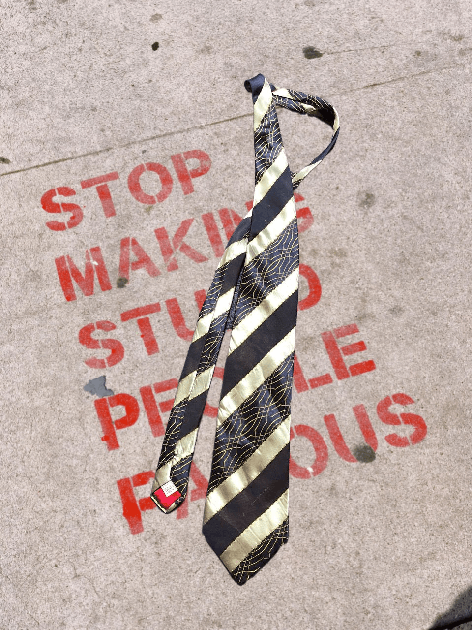 Valentino Vintage Valentino Tie Size ONE SIZE - 1 Thumbnail