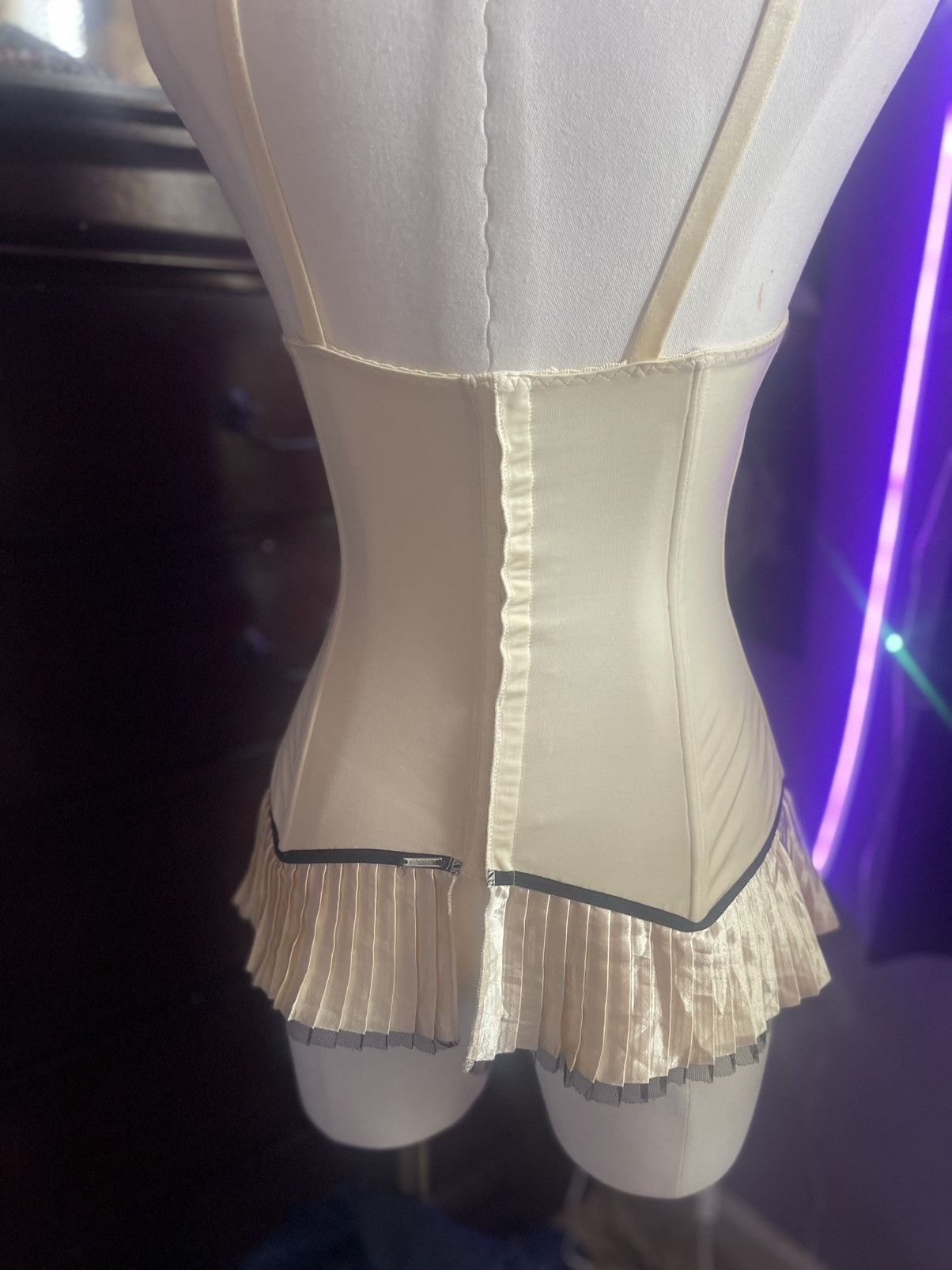 Other Vintage corset beige top Size S / US 4 / IT 40 - 5 Thumbnail