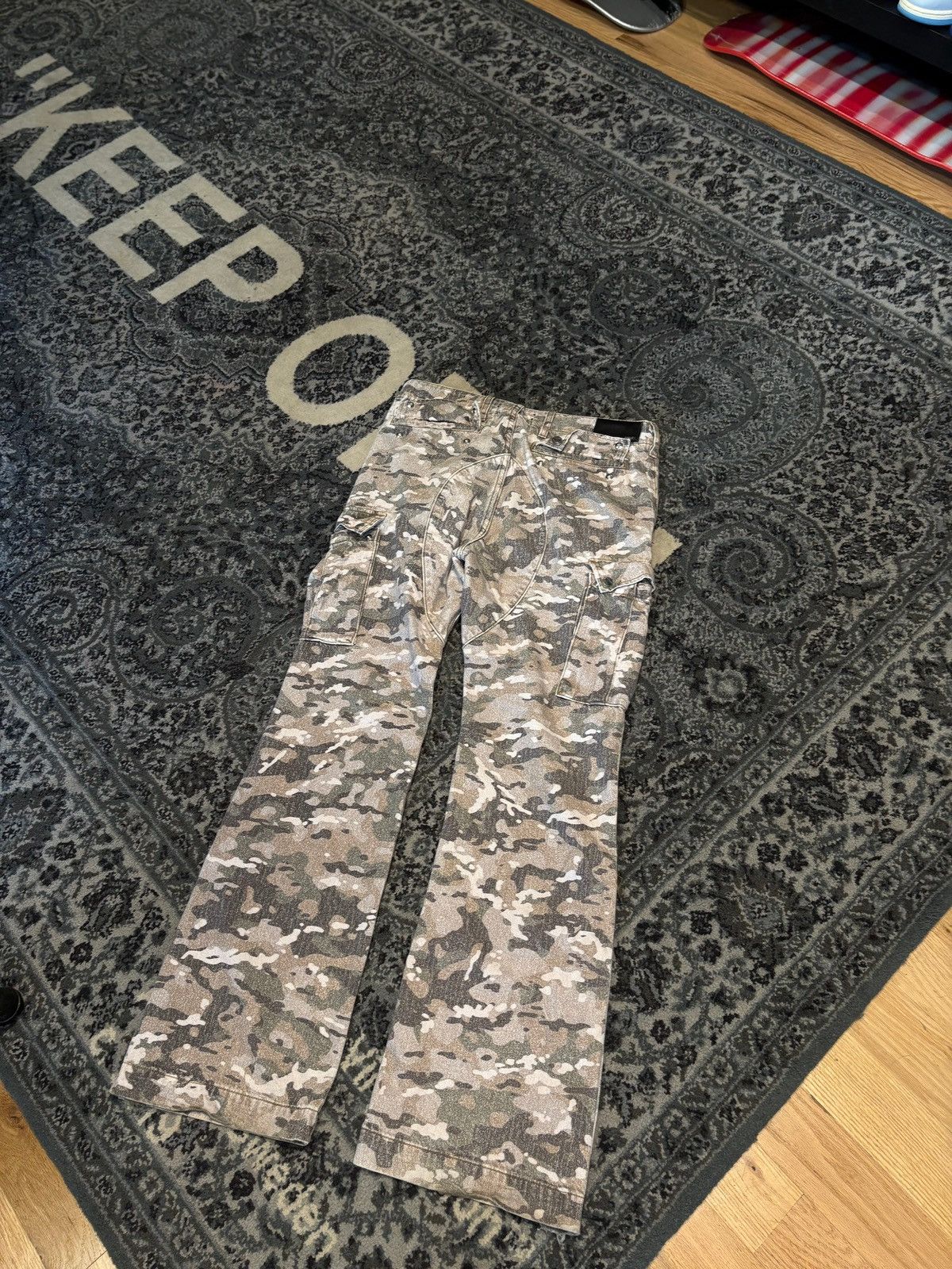 Amiri Amiri Camo Cargo Pants Size 32 Size US 32 / EU 48 - 2 Thumbnail