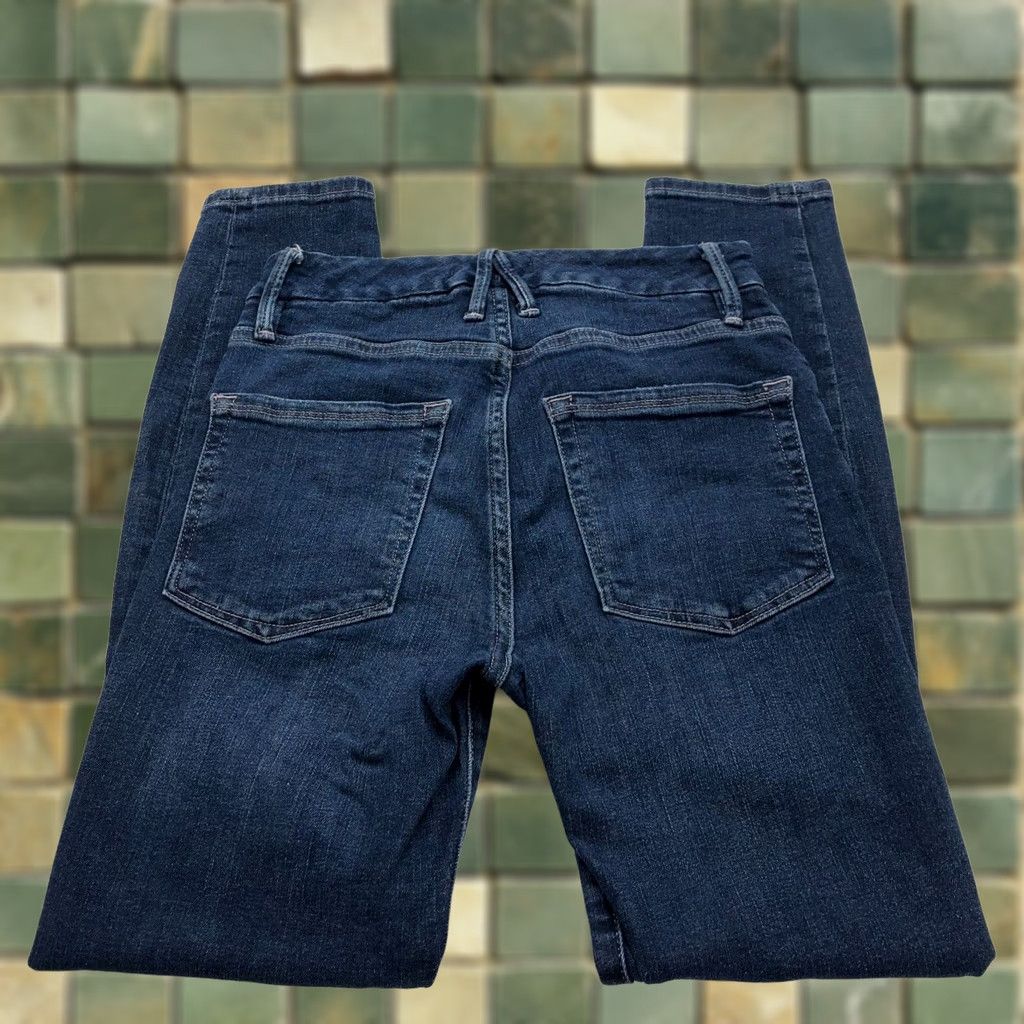 Good American Good American Good Legs Crop Jeans GLC899T Mid Rise 0/25 26L 24W Blue Denim 5-Pocket Womens Mens? Size 25" / US 0 / IT 36 - 1 Thumbnail