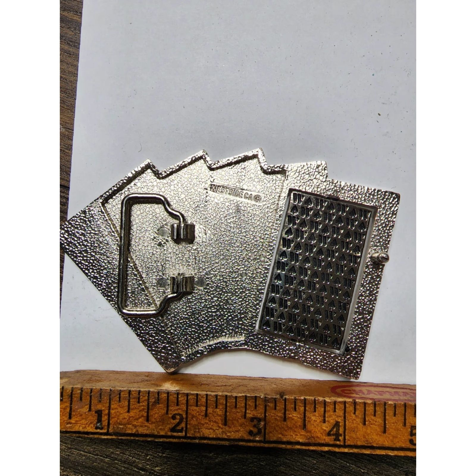 Vintage Vintage Royal Straight Flush Casino Hold'Em Poker Metal Lucky Spin Belt Buckle Men 1.25 in Silver Buckle Gambling Spin Card Pattern Accessories Size ONE SIZE - 3 Thumbnail