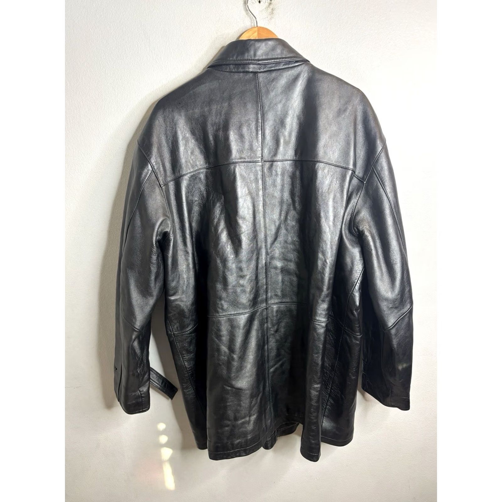 Vintage Knightsbridge Men's Leather Jacket Quilted Interior XL Black Biker Jacket, Regular Size, Zip Closure, Winter Casual, Riding, 8/10 - Knightsbridge Size US XL / EU 56 / 4 - 6 Thumbnail