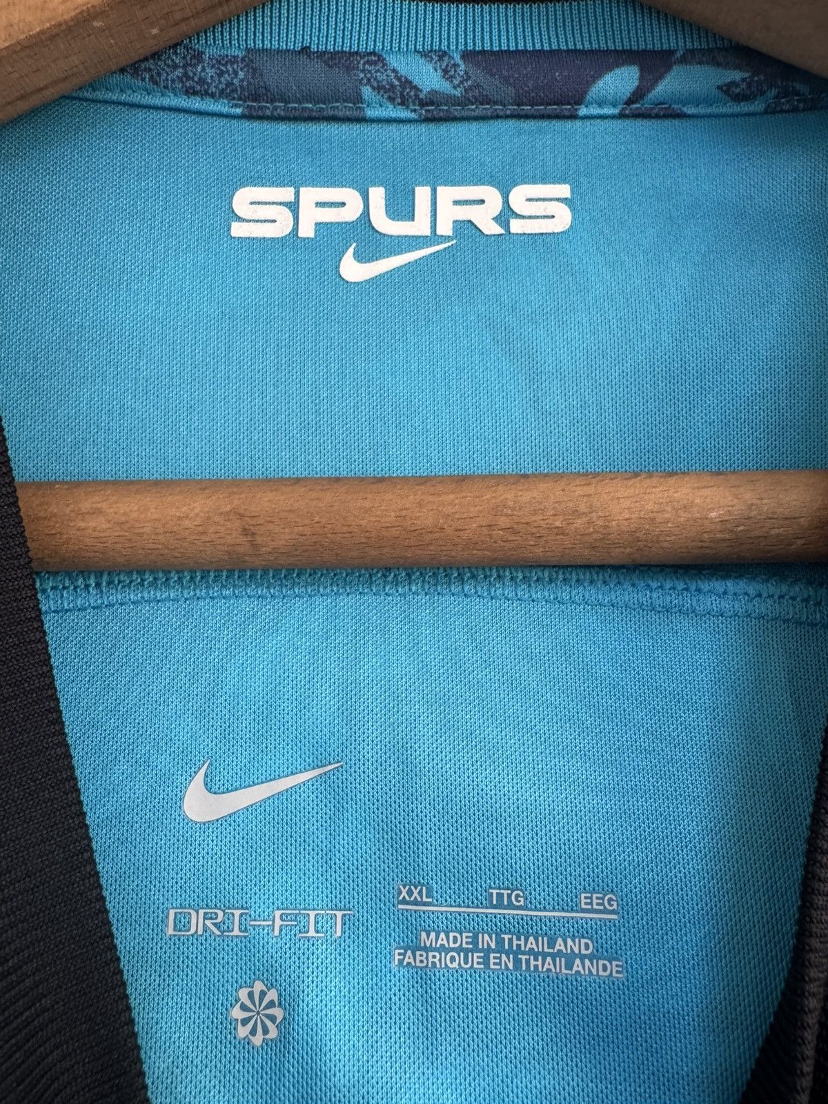 Nike Tottenham Hotspur 2022-2023 Third Soccer Jersey Football Kit Size US XXL / EU 58 / 5 - 11 Thumbnail