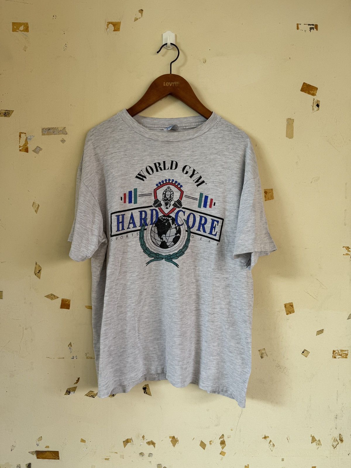 Other *RARE* VINTAGE 90s WORLD GYM FITNESS TEE Size US XL / EU 56 / 4 - 1 Thumbnail
