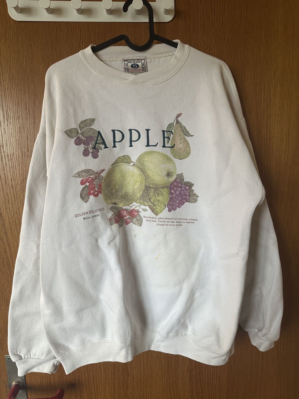 Vintage 5 Seasons Sportswear Apple sweatshirt Size US M / EU 48-50 / 2 - 1 Thumbnail