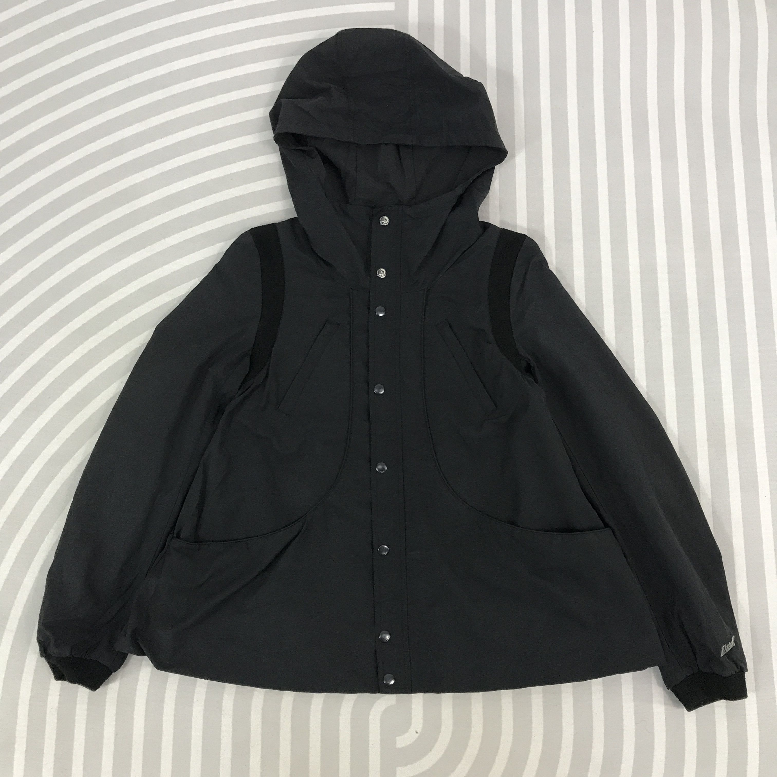 Diesel × Vintage Vintage Diesel hoodie woman design Jacket Size S / US 4 / IT 40 - 1 Thumbnail