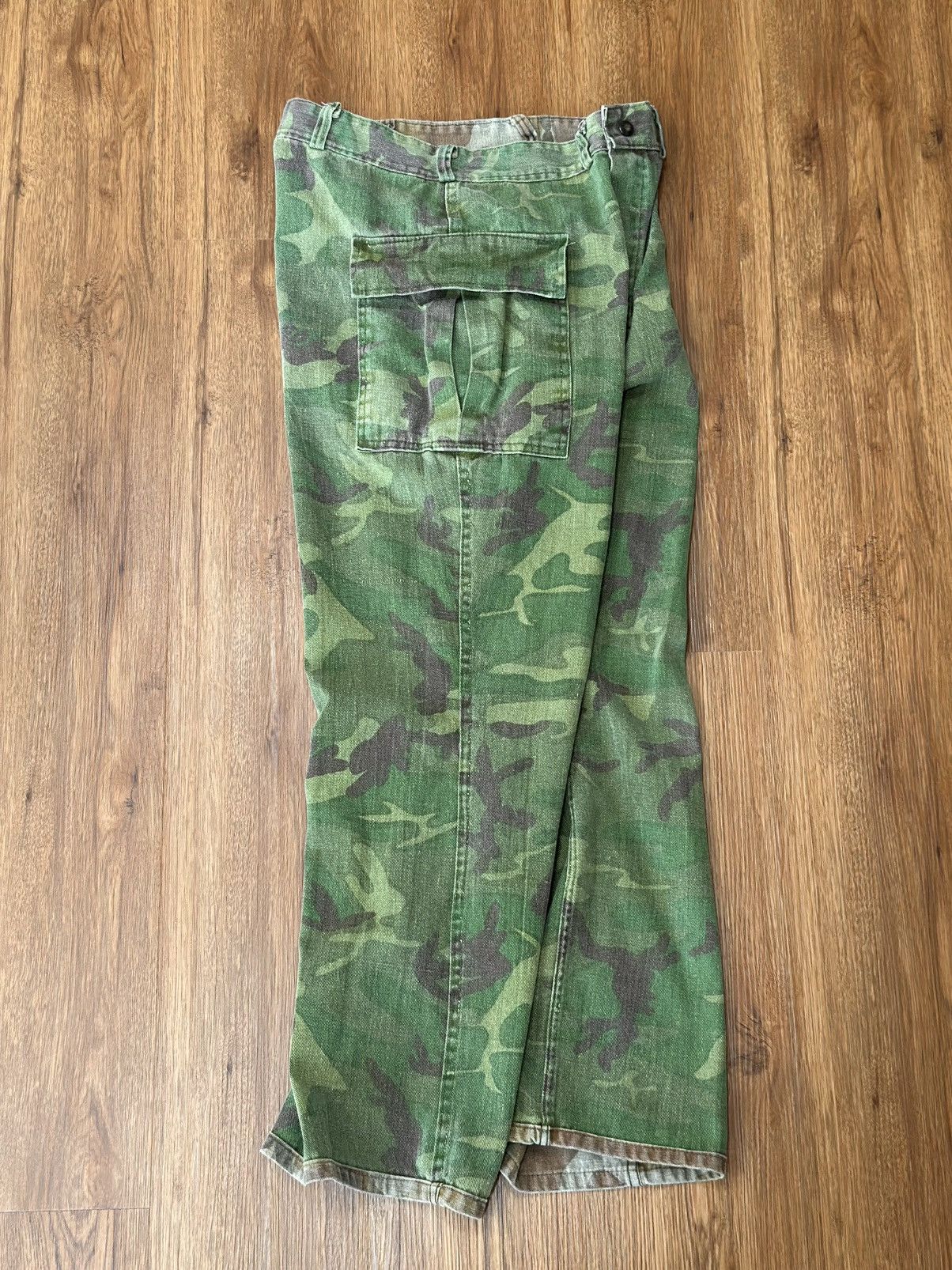 Vintage Vintage 1970’s Ranger Reversible Camo Cargo Pants Size US 31 - 6 Thumbnail