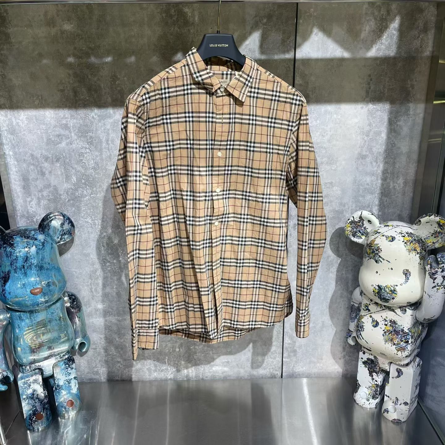 Burberry Burberry Plaid Shirt xl Men Size US XL / EU 56 / 4 - 1 Thumbnail