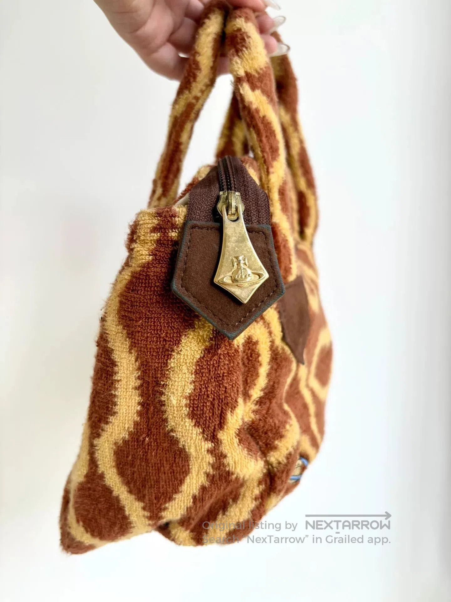 Vivienne Westwood Vivienne Westwood Vintage Brown Pirate Print Handbag. Size ONE SIZE - 5 Thumbnail