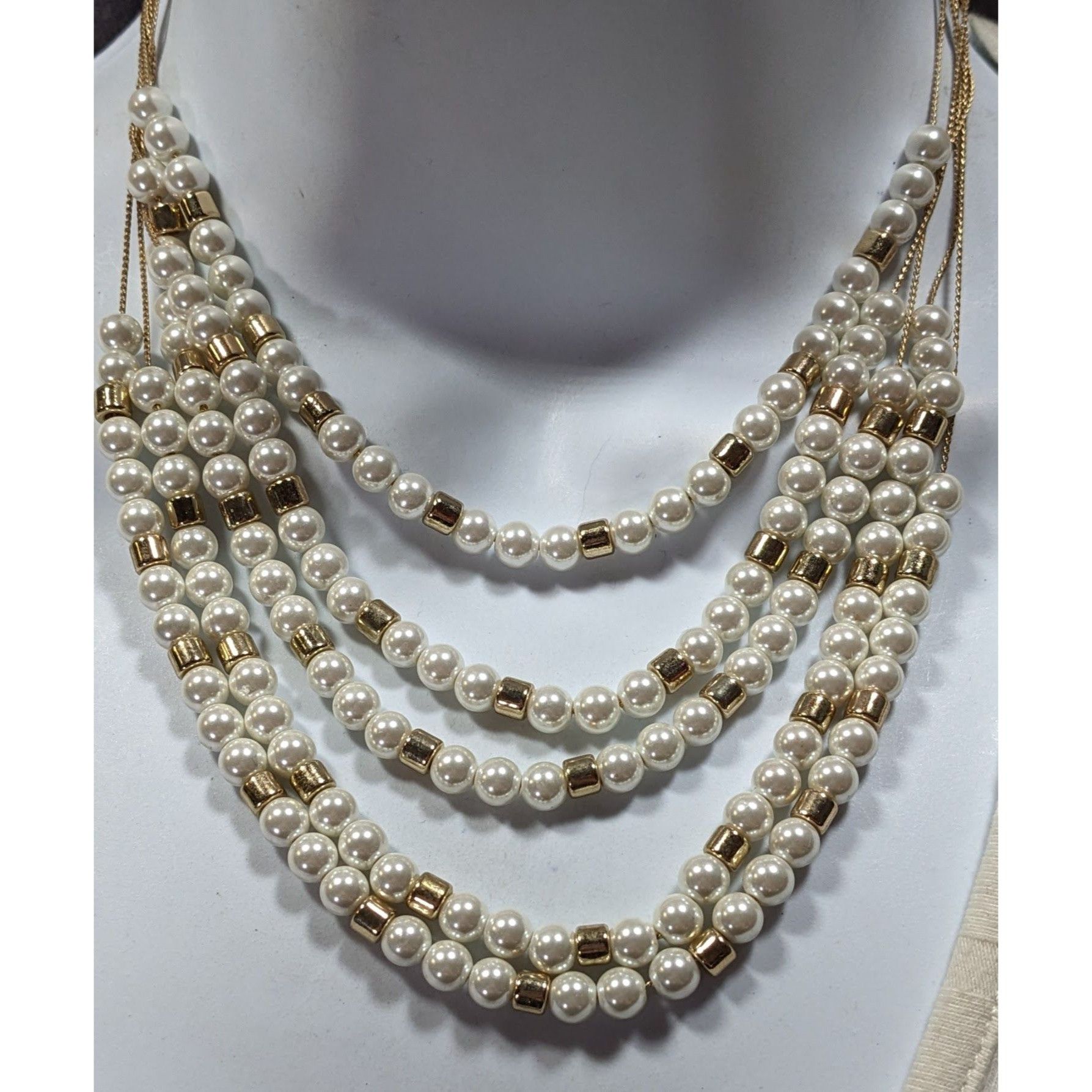 Other Elegant Glam Faux Pearl Gold Tone Beaded Layered Necklace Size ONE SIZE - 4 Thumbnail