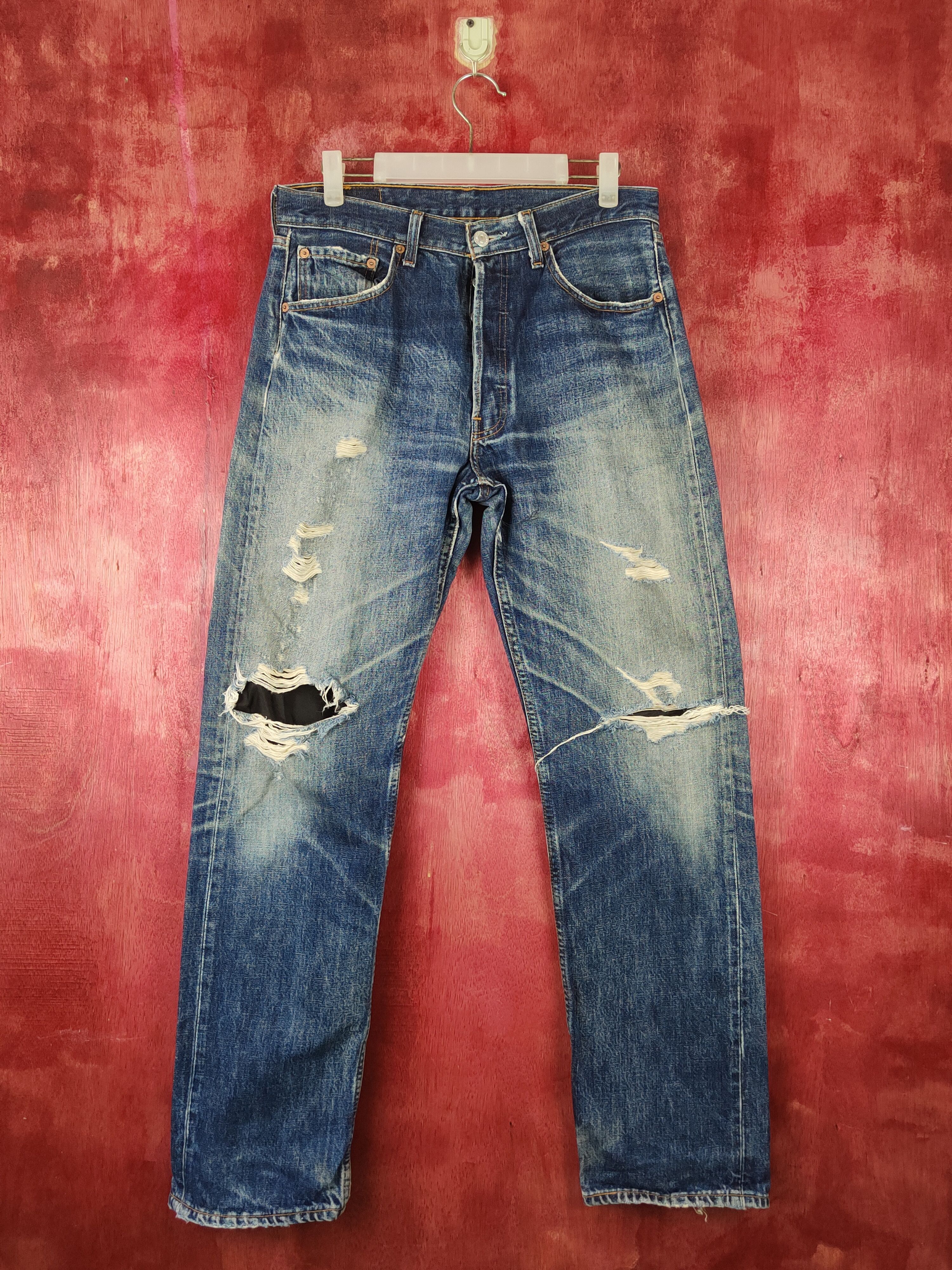 Levi's 501 Levi's vtg ripped Distressed Denim jeans Pants #S1371 Size US 32 / EU 48 - 1 Thumbnail