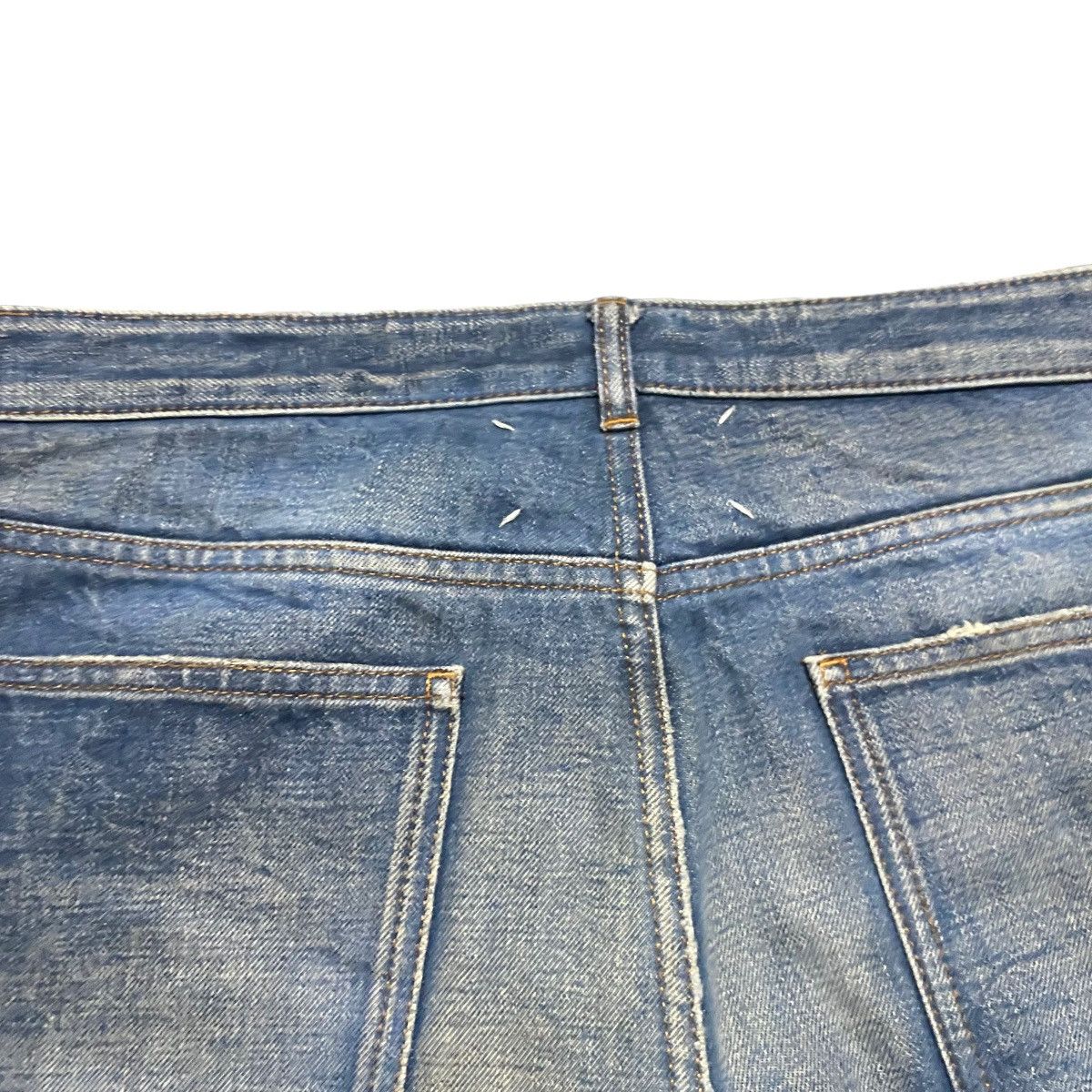 Maison Margiela Vintage Maison Margiela Raw Denim Jeans Washed Blue Size US 32 / EU 48 - 13 Thumbnail