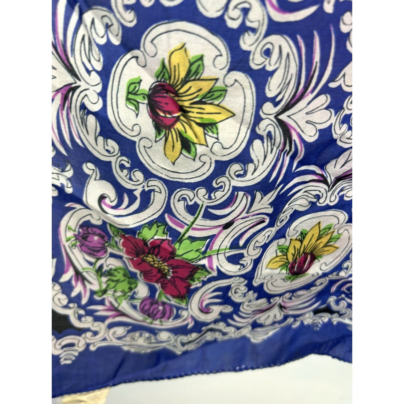Vintage VINTAGE Silk Scarf Square Blue Floral 31x31 Womens Scarf Vintage Look Size ONE SIZE - 6 Thumbnail