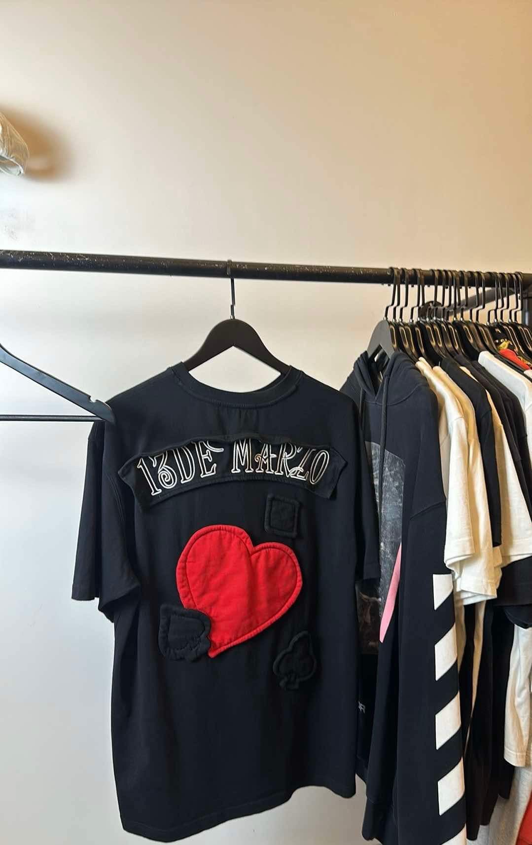 Designer × Other 13DE MARZO HEARTS BLACK T SHIRT Size US L / EU 52-54 / 3 - 1 Thumbnail