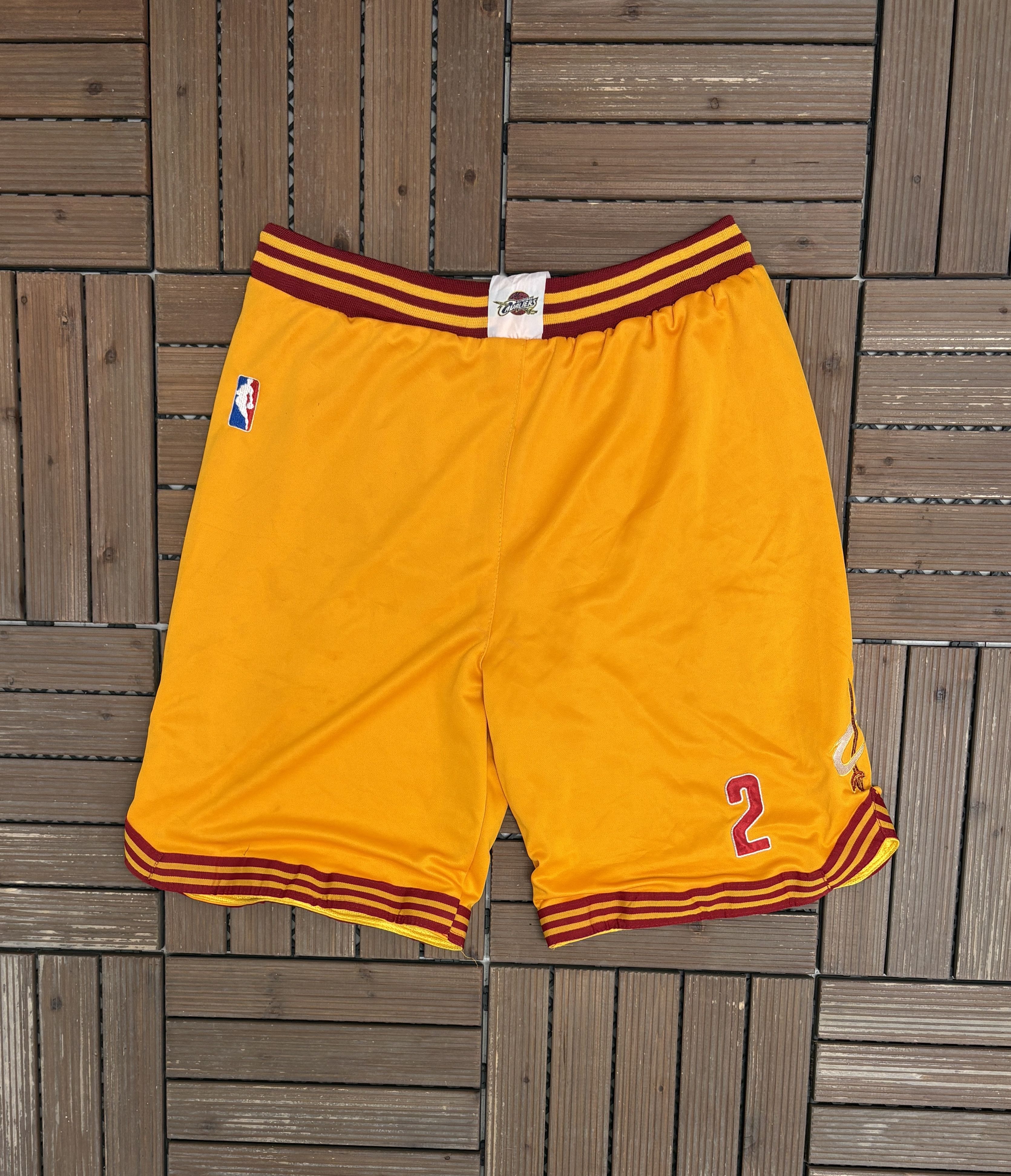 Vintage Cleveland Cavaliers Kyrie Irving Vintage Basketball Shorts Size US 34 / EU 50 - 1 Thumbnail