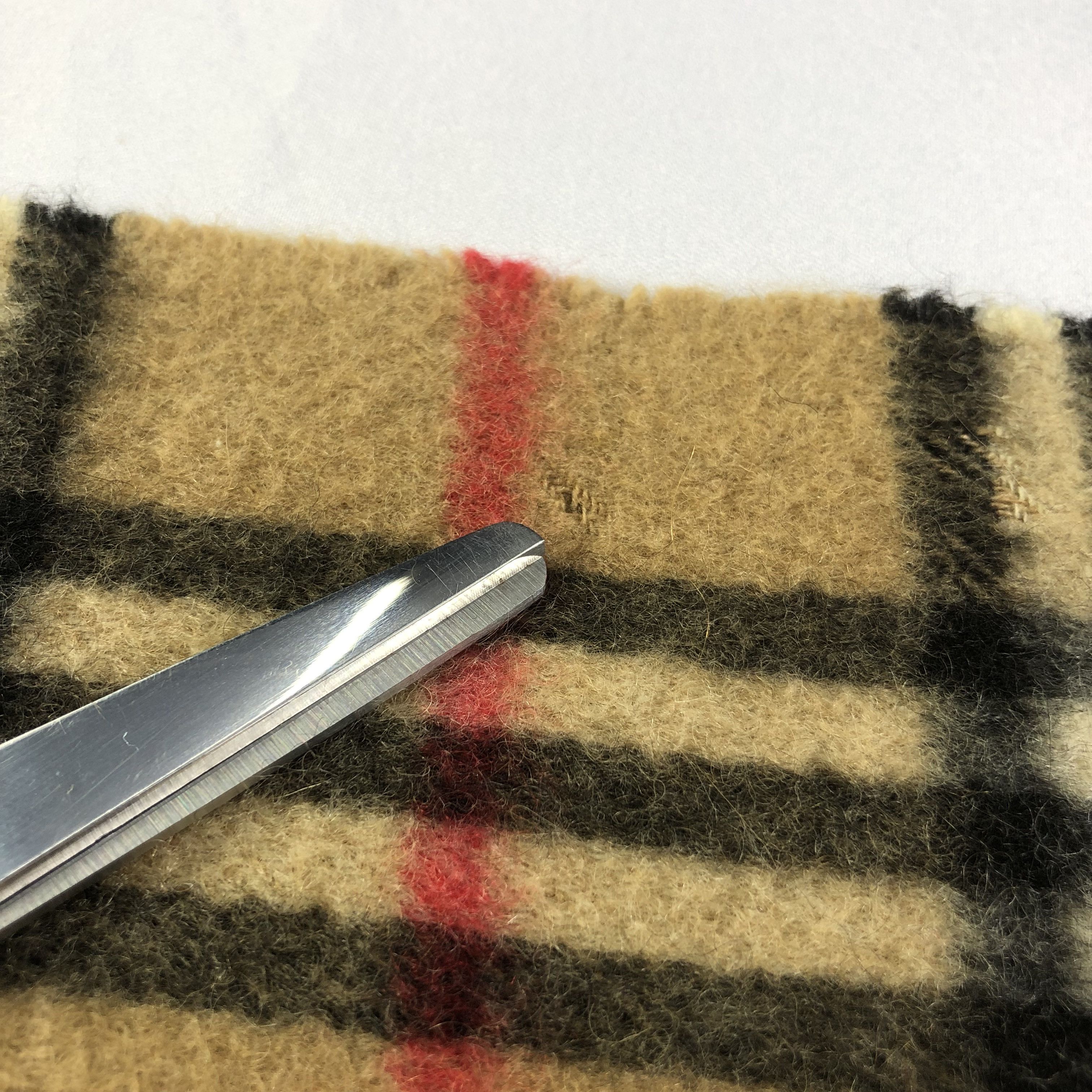 Burberry Burberrys Tan Nova Check Cashmere Scarf Muffler V1667 Size ONE SIZE - 20 Thumbnail