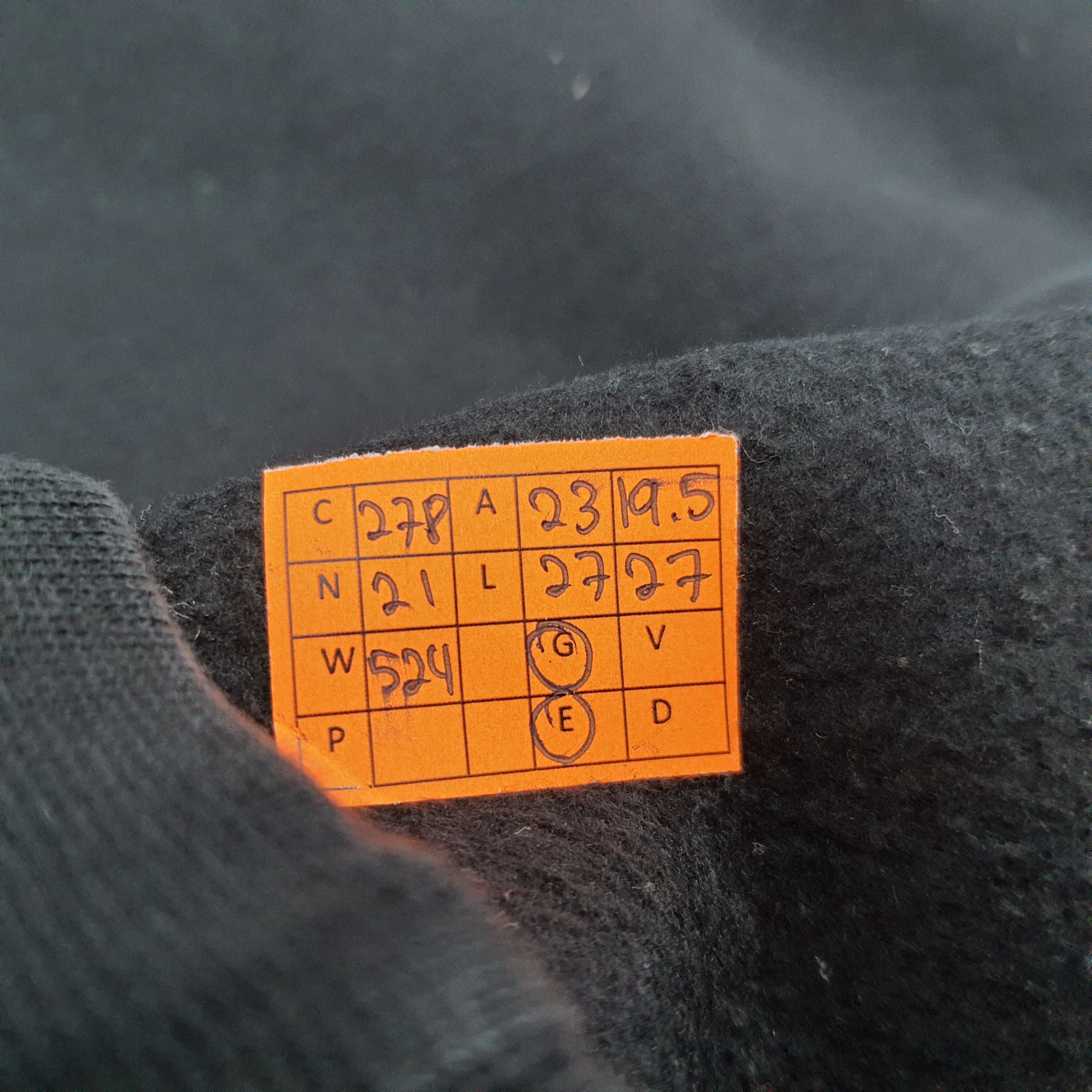 Nike Vintage Nike Hoodie Black Embroidery Swoosh Pullover C278N21 Size US L / EU 52-54 / 3 - 7 Thumbnail