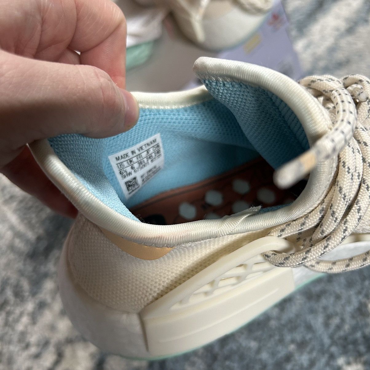 Adidas × Pharrell GW0246 HUMAN RACE NMD NERD CHALK WHiTE GLOW ORANGE MiNT Size US 8 / IT 38 - 10 Thumbnail