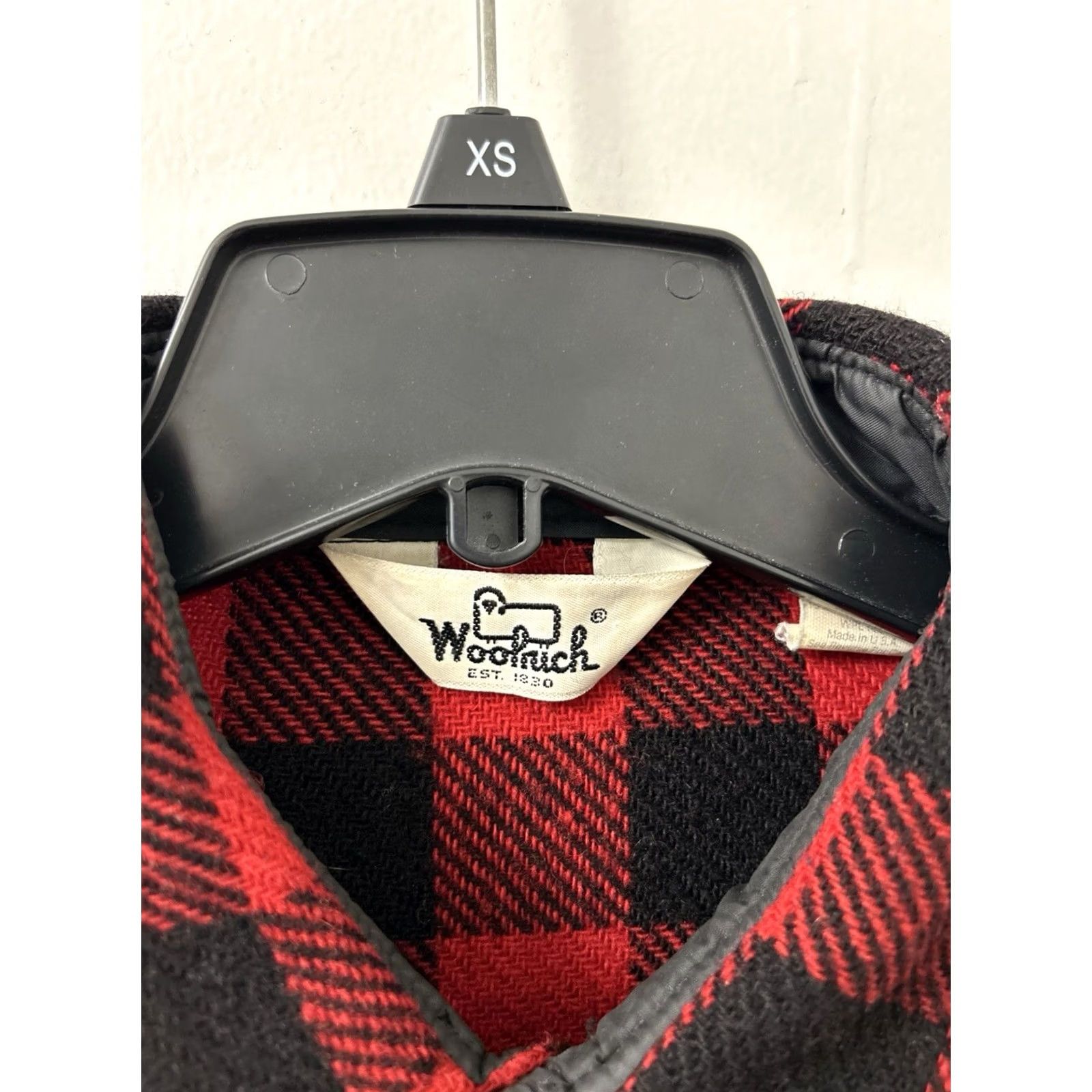 Vintage VINTAGE Woolrich Flannel Shirt Mens L Black Red 85% Wool Made in USA L/S Shirts Woolrich Shirt Men's Red Plaid Heavyweight Pockets 85% Wool Nylon USA Size US L / EU 52-54 / 3 - 5 Thumbnail