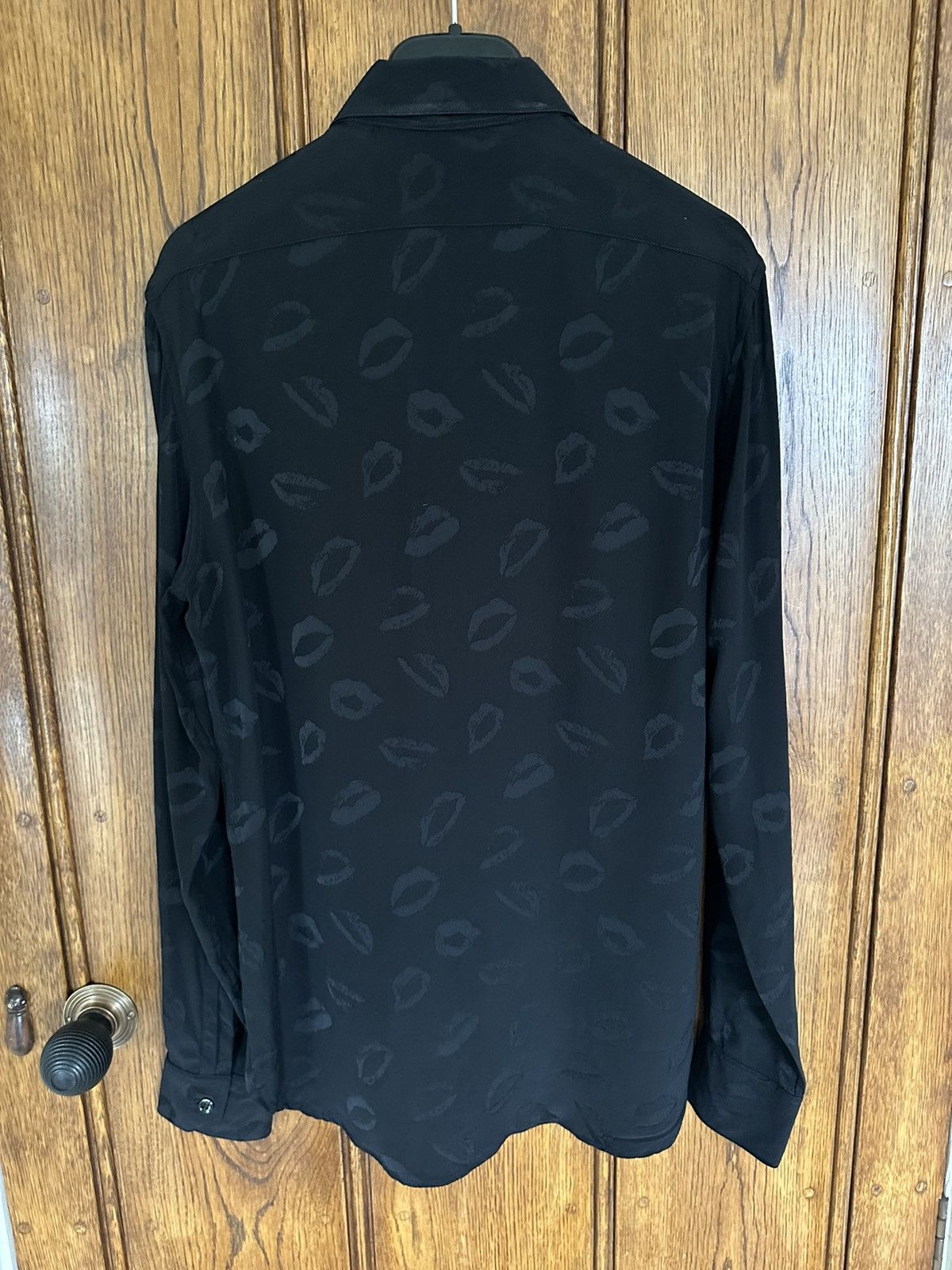 Saint Laurent Paris SS16 Saint Laurent kiss lips silk viscose black shirt Hedi Size US M / EU 48-50 / 2 - 12 Thumbnail