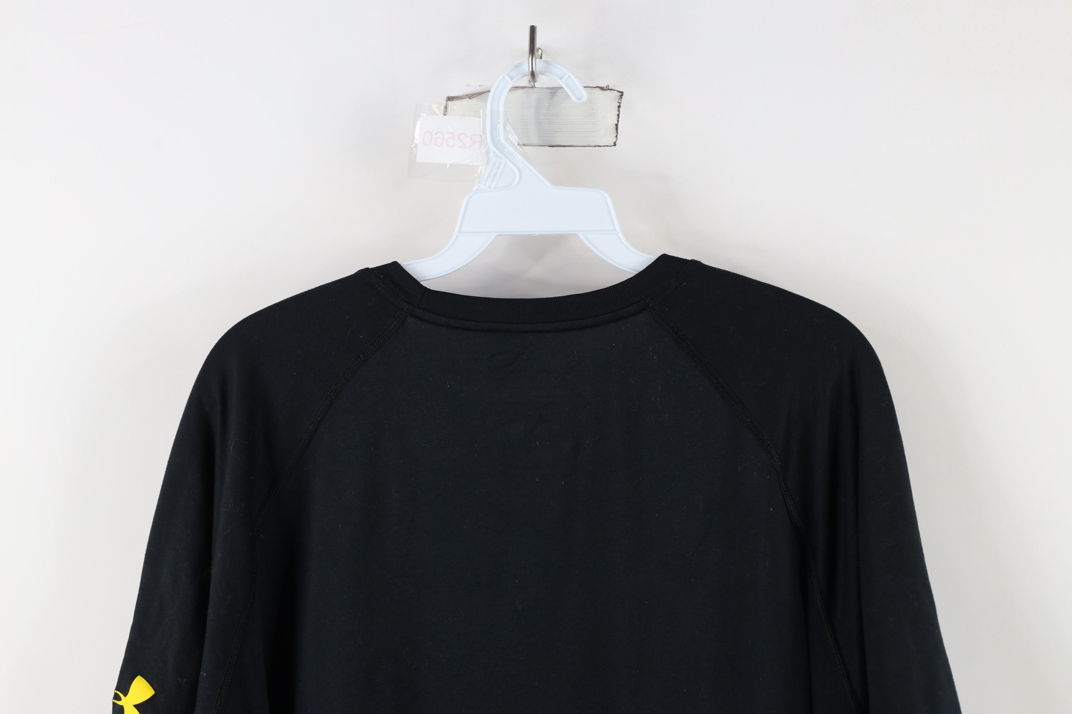 Under Armour × Vintage Under Armour Loose Batman Superhero Gym Training T-Shirt Size US L / EU 52-54 / 3 - 9 Thumbnail
