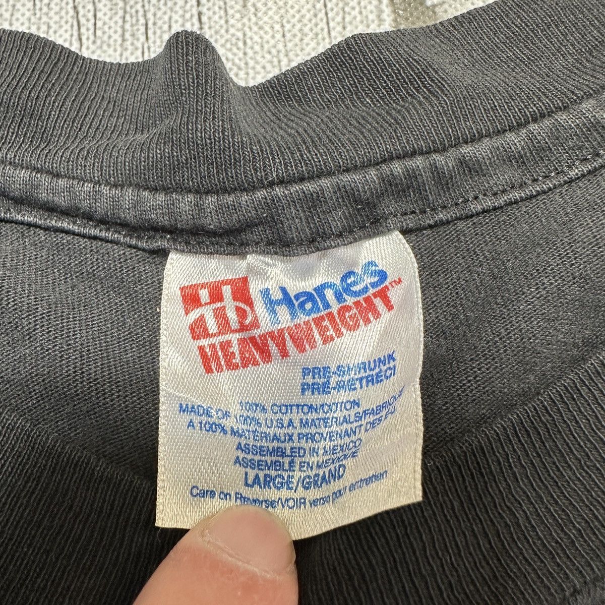 Hanes × NCAA × Vintage Vintage Hawaii Rainbows tee Size US L / EU 52-54 / 3 - 4 Thumbnail