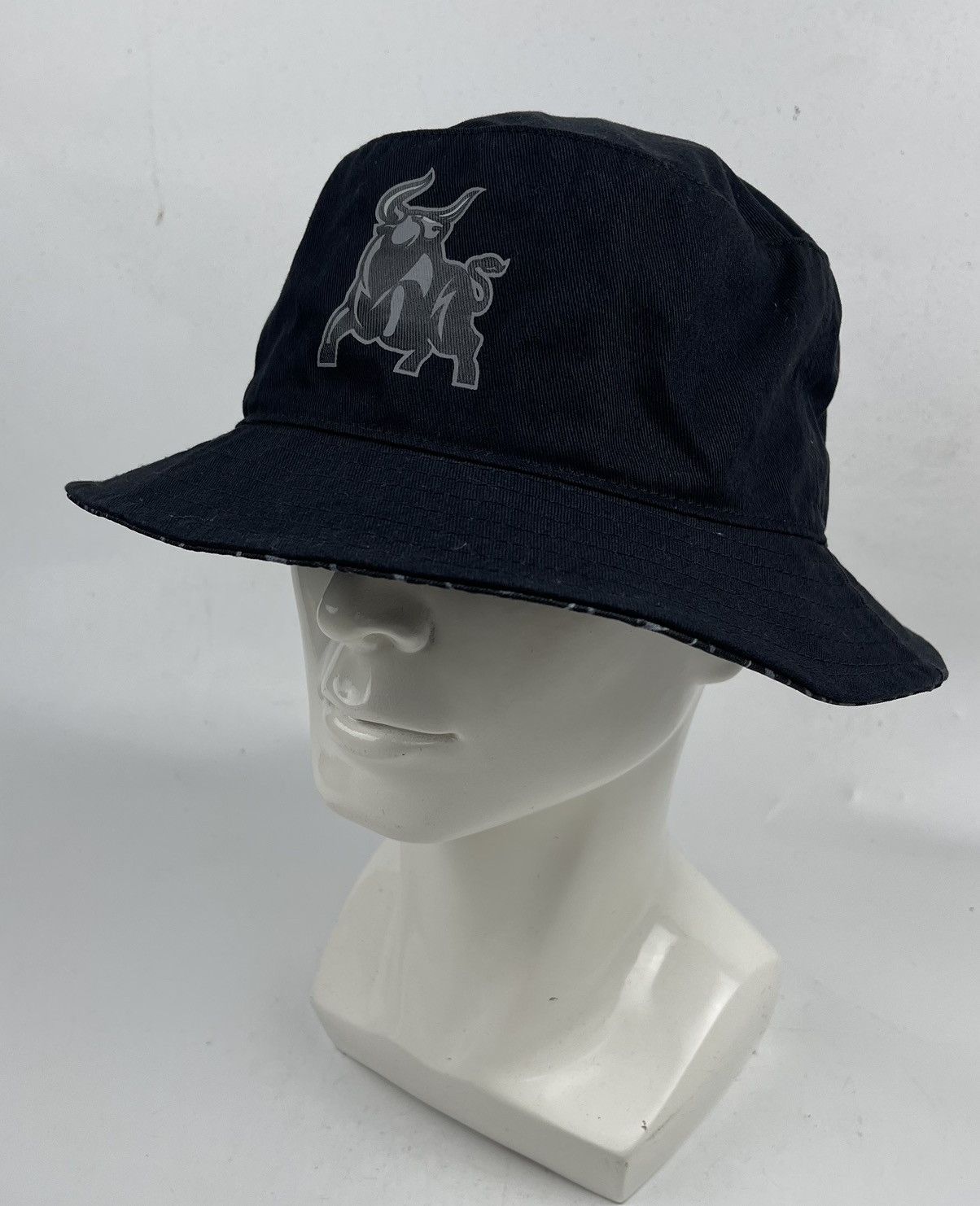 Japanese Brand bull logo hat tc34 Size ONE SIZE - 1 Thumbnail