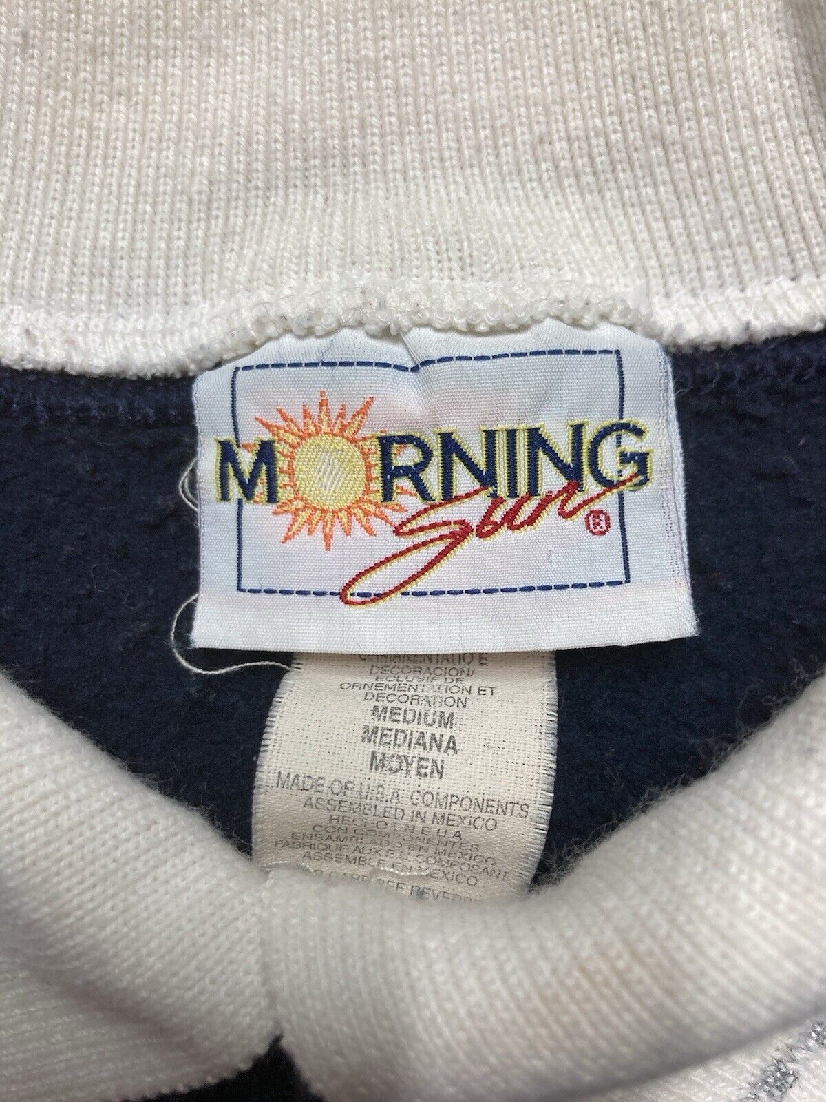 Vintage morning sun sweatshirt collared sweater winter snow tree M Size M / US 6-8 / IT 42-44 - 3 Thumbnail