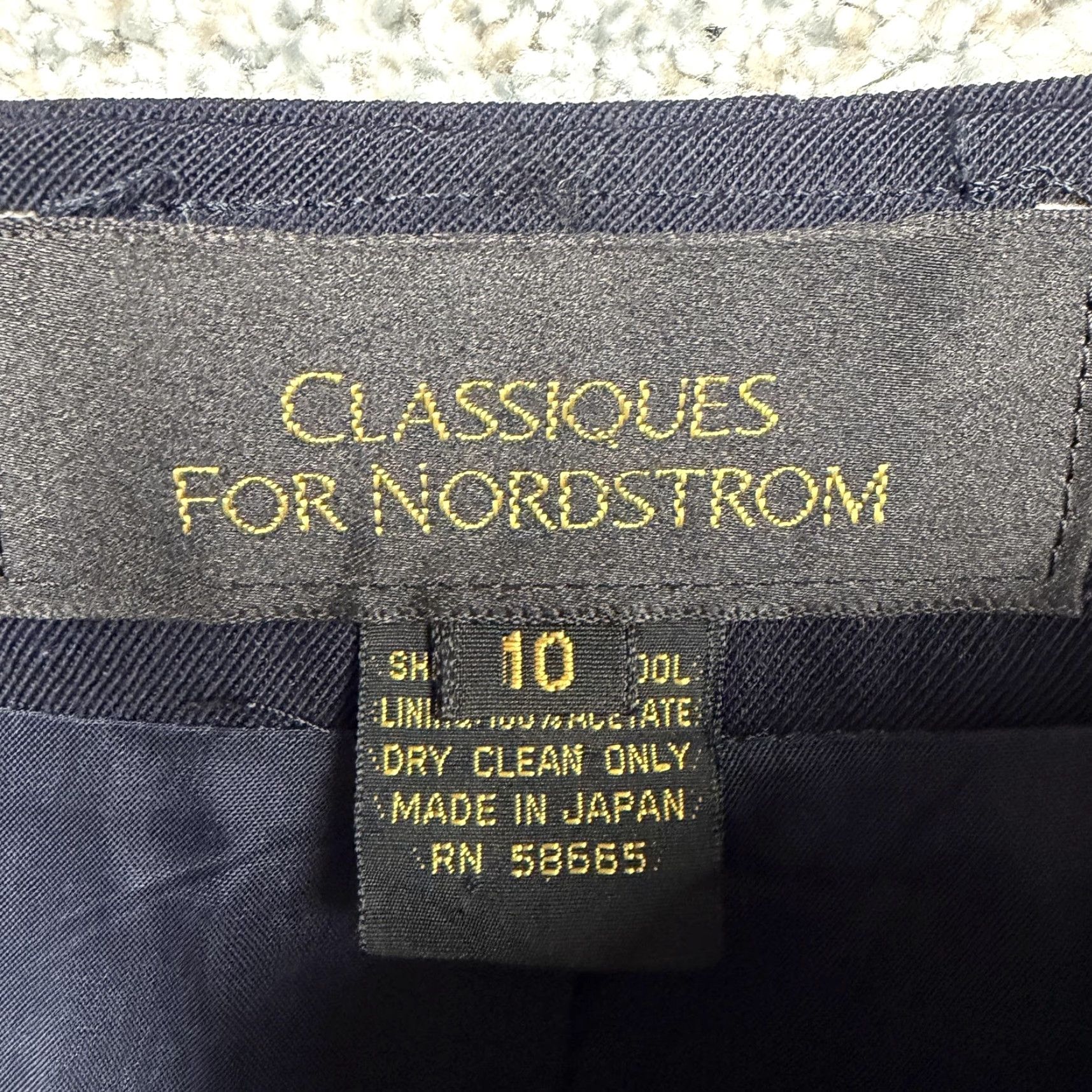 Nordstrom VINTAGE Classiques for Nordstrom Skirt Womens 10 Blue Wool Lined Pencil Career Office Size 32" / US 10 / IT 46 - 4 Thumbnail