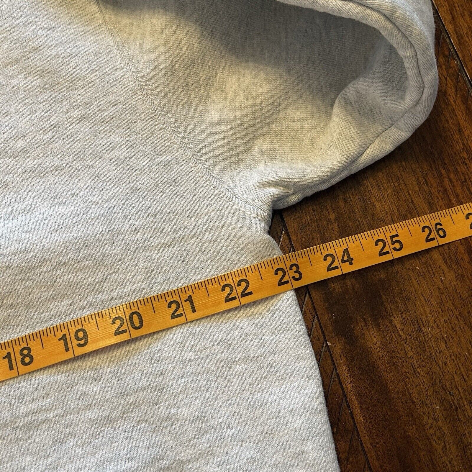 Fruit Of The Loom WASHINGTON SQUARE Jennifer Jason Leigh movie Crew Sweatshirt Size US L / EU 52-54 / 3 - 7 Thumbnail