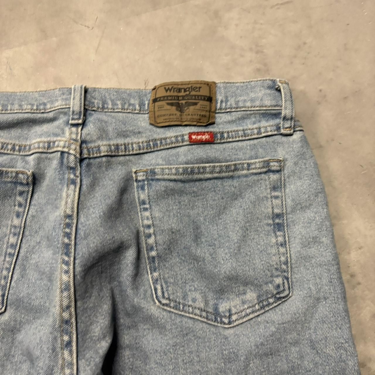 Japanese Brand × Vintage Crazy Vintage Y2K/2000s Light Wash Essential Denim Jeans! Size US 32 / EU 48 - 7 Thumbnail