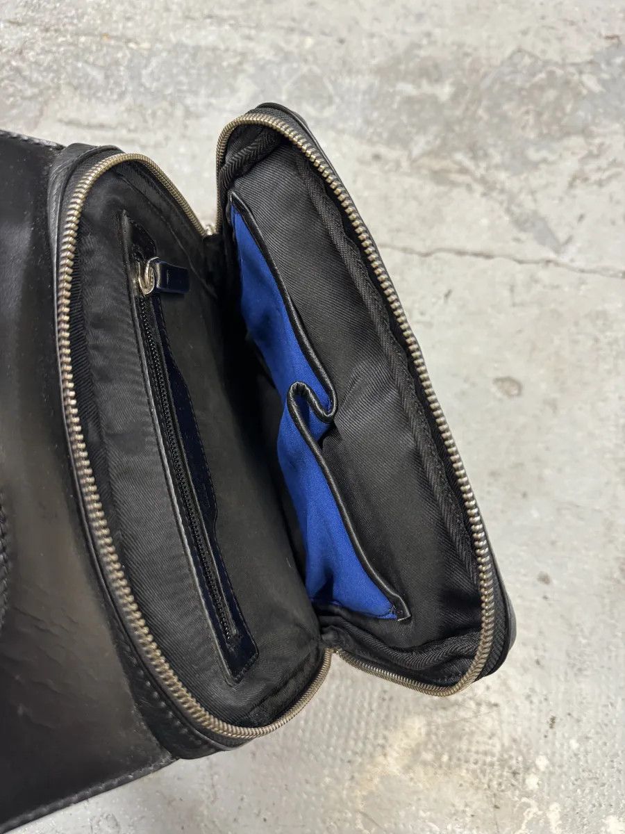 Dirk Bikkembergs 2000s Dirk Bikkembergs Black Leather Shoulder Bag Size ONE SIZE - 7 Thumbnail