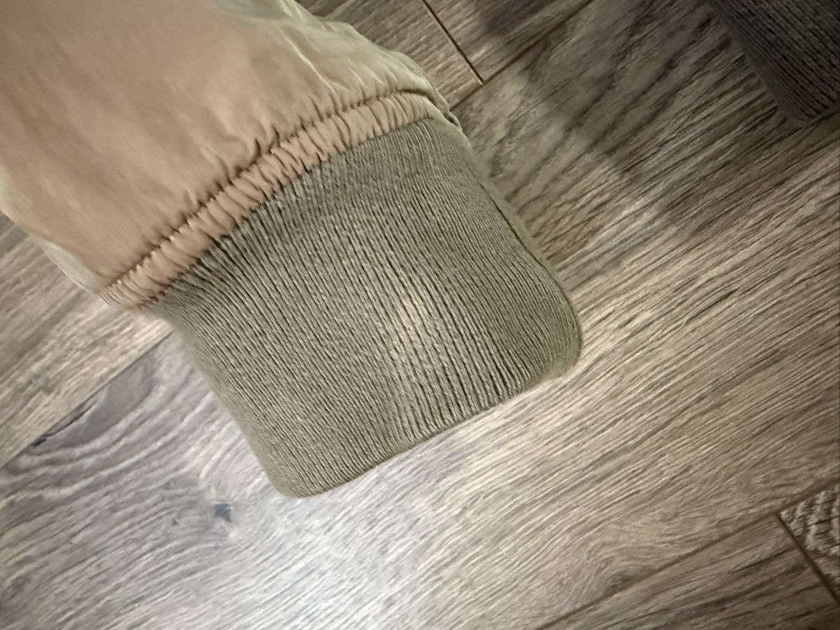 John Elliott John Elliott iridescent bogota bomber(size 2) Size US M / EU 48-50 / 2 - 3 Thumbnail