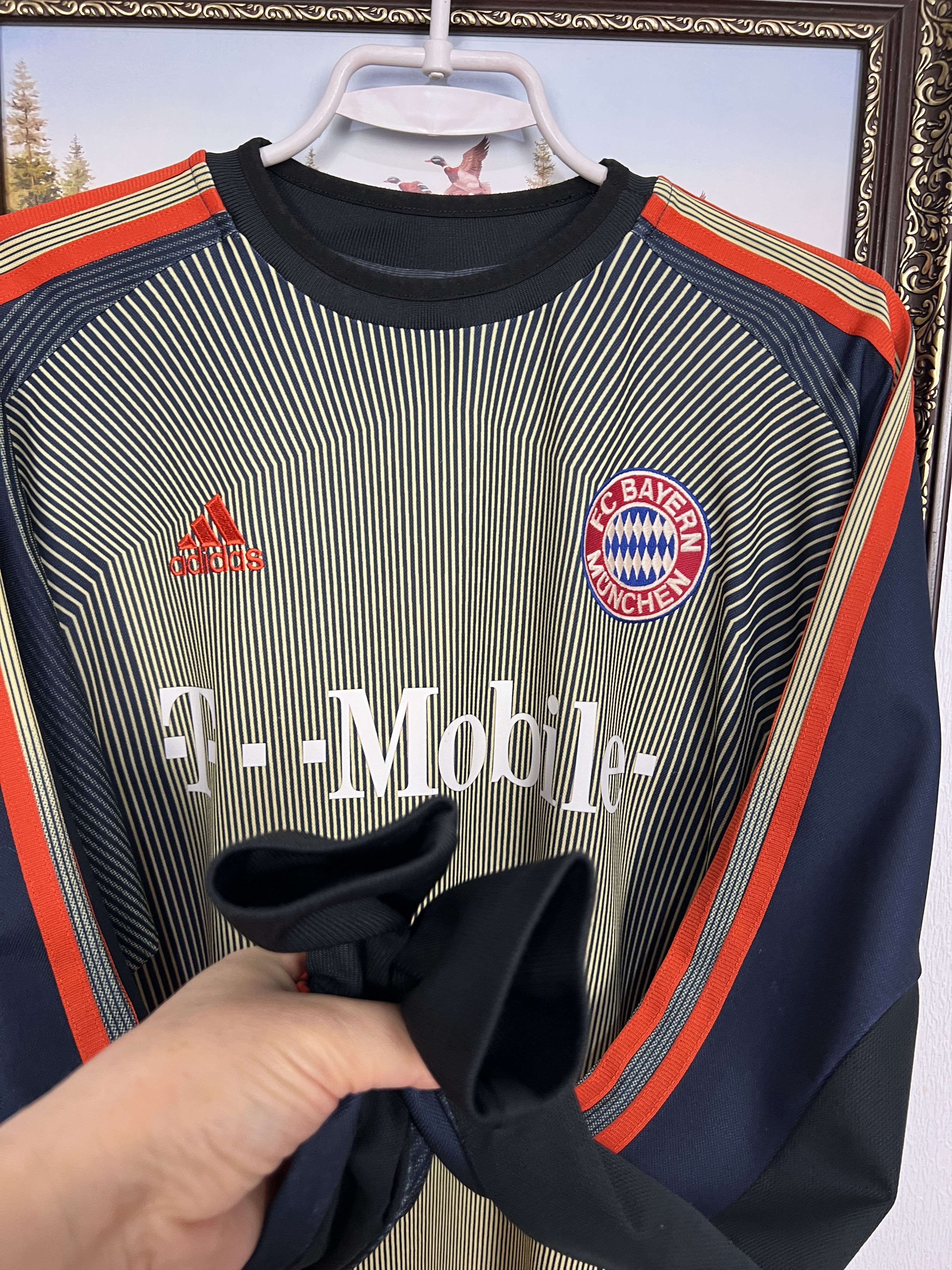 Adidas Bayern Munich Goalkeeper football shirt Kahn Jersey Trikot Size US M / EU 48-50 / 2 - 6 Thumbnail