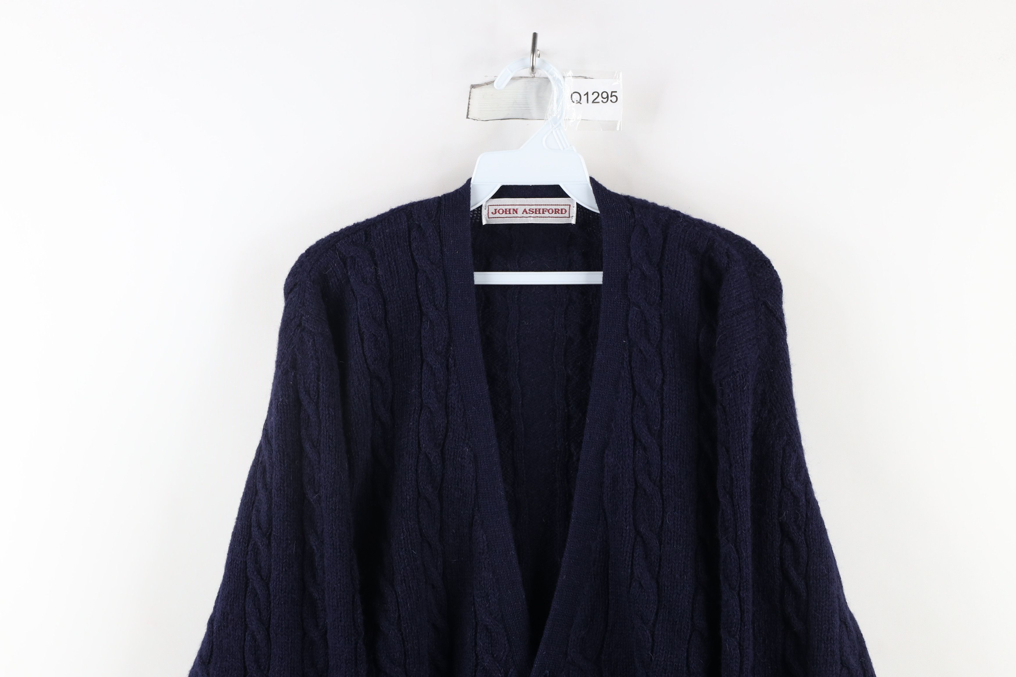 Vintage Vintage 90s Streetwear Chunky Cable Knit Cardigan Sweater Size US XL / EU 56 / 4 - 2 Thumbnail