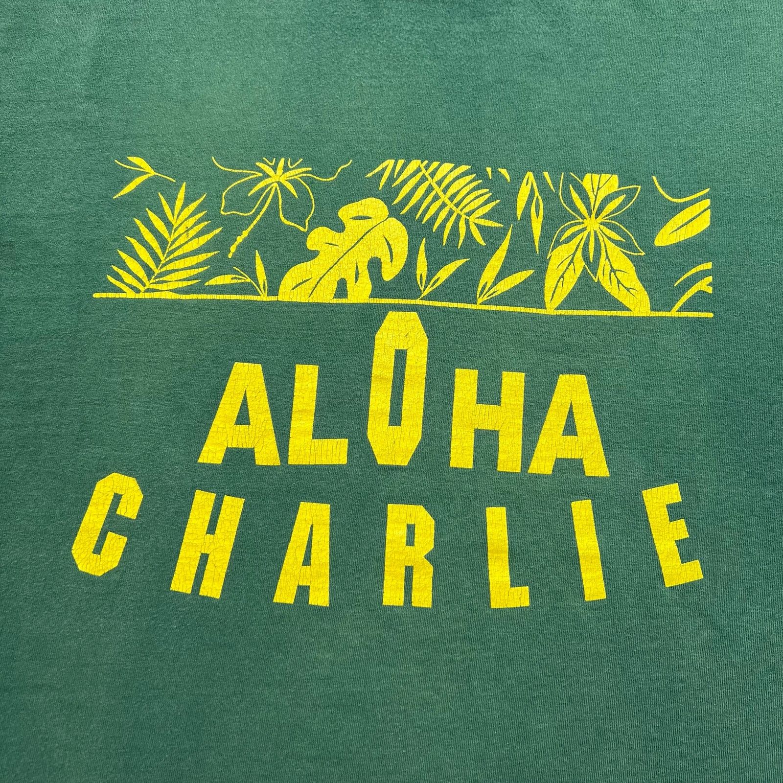 Hanes Vintage Aloha Charlie Hawaii T-Shirt XL Tropical Tee USA Size US XL / EU 56 / 4 - 2 Thumbnail