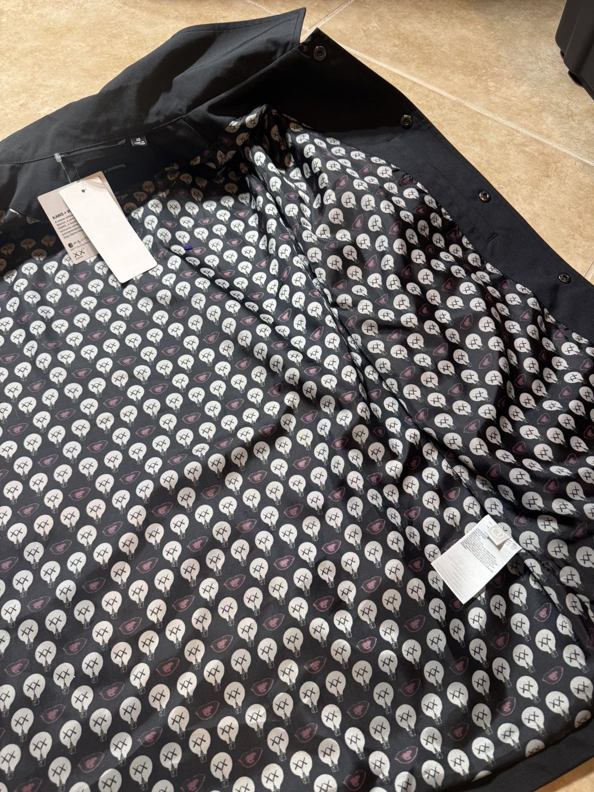 Andy Warhol × Kaws × Uniqlo Kaws x Andy Warhol Jacket Size US XS / EU 42 / 0 - 4 Thumbnail