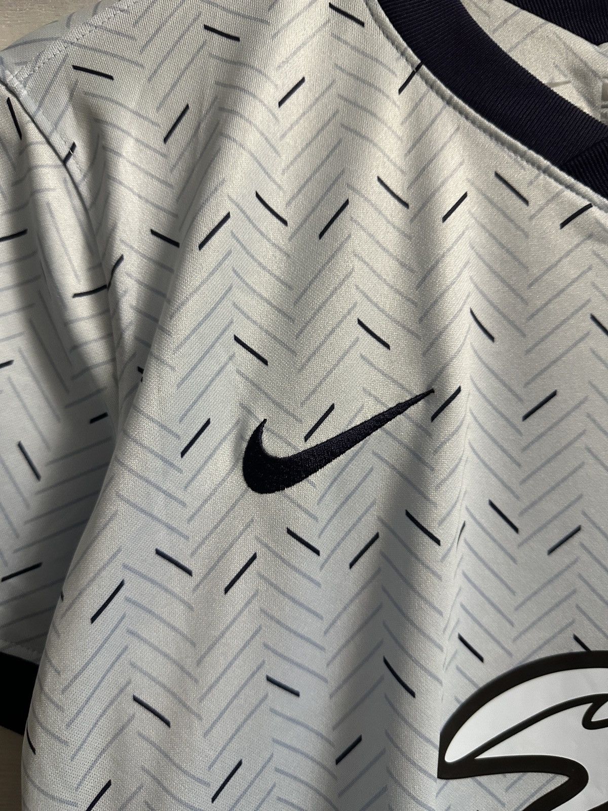 Nike Nike Chelsey Soccer Jersey WMN Size M 2020 Size M / US 6-8 / IT 42-44 - 3 Thumbnail